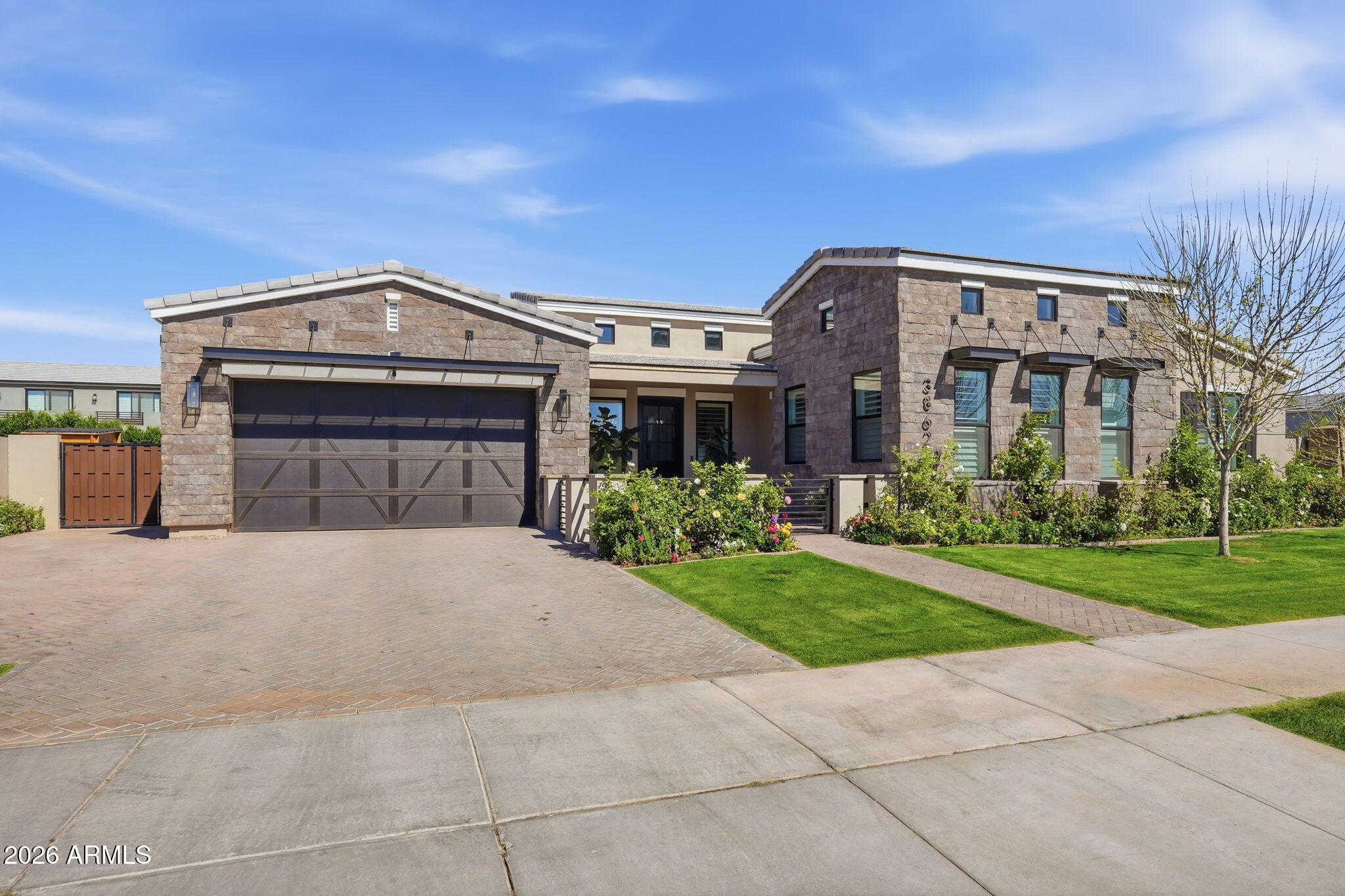 3862 E BLOOMFIELD Parkway