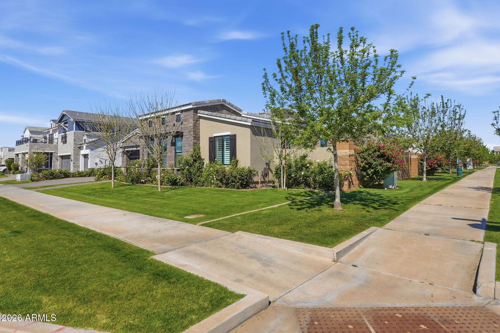 Photo of 3862 E Bloomfield Parkway, Gilbert, AZ 85296 (MLS # 6984660)