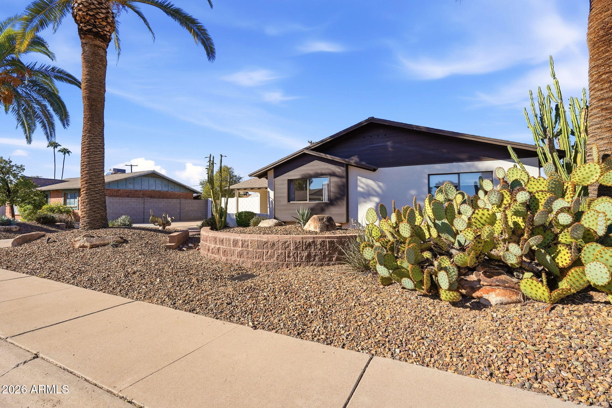 8702 E HIGHLAND Avenue