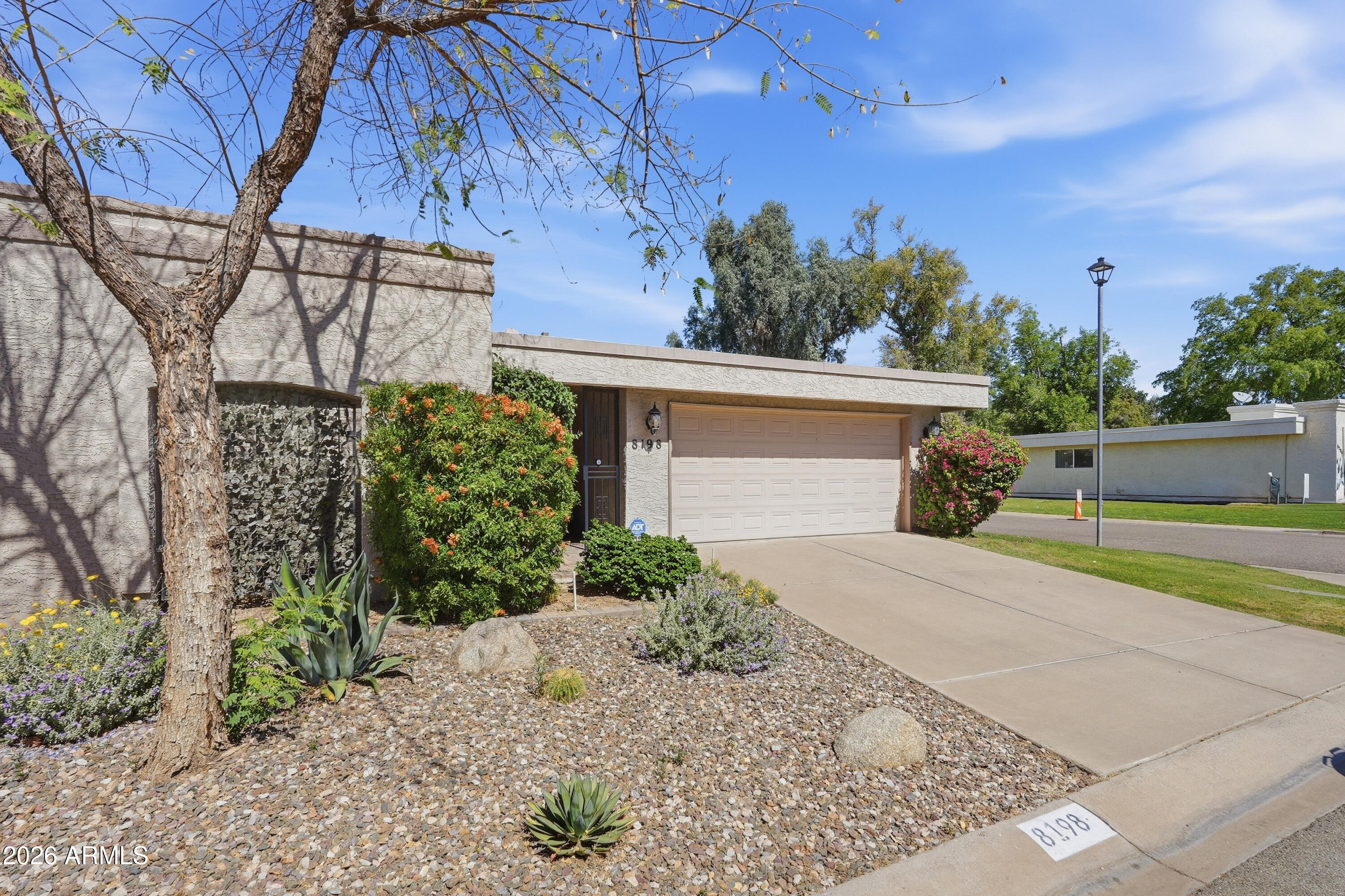 8198 E DEL CAVERNA Drive