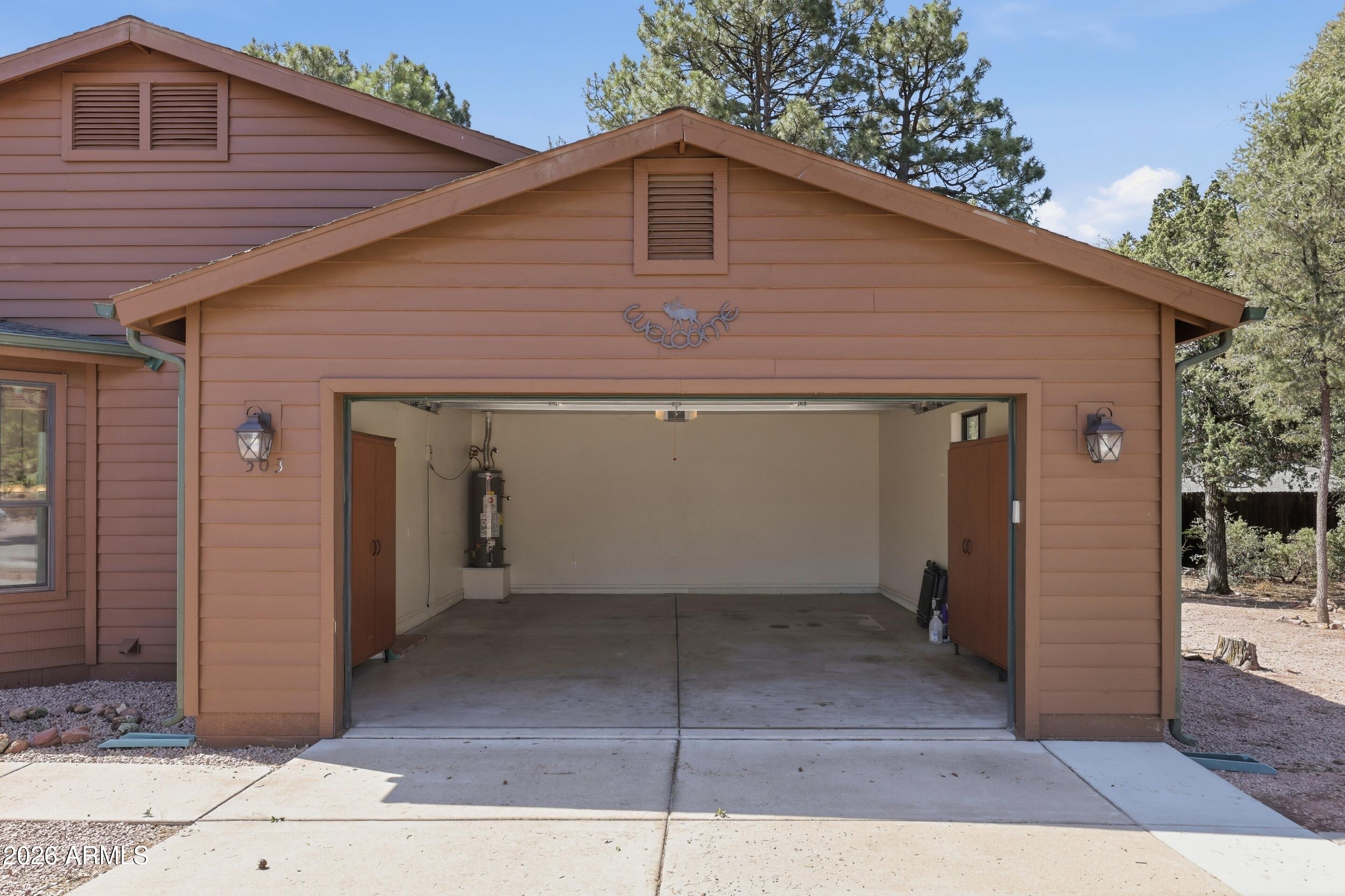 503 W Houston Mesa Road