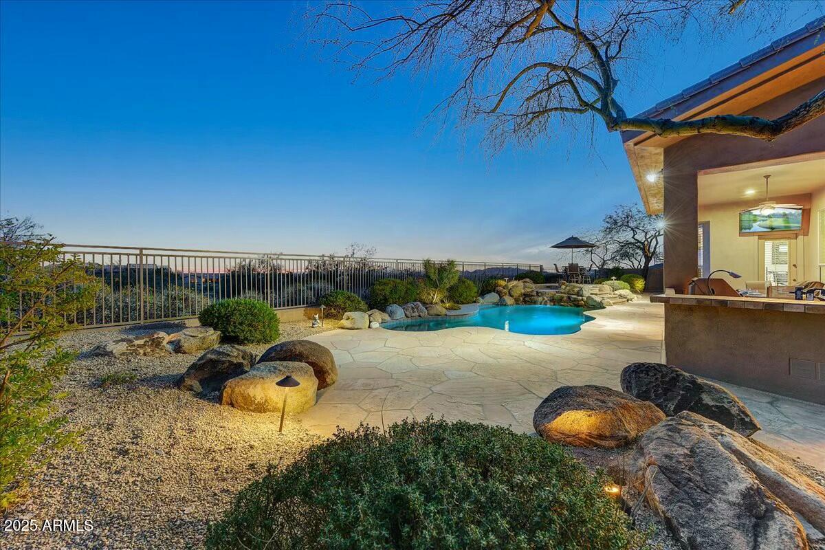 10999 E Acoma Drive