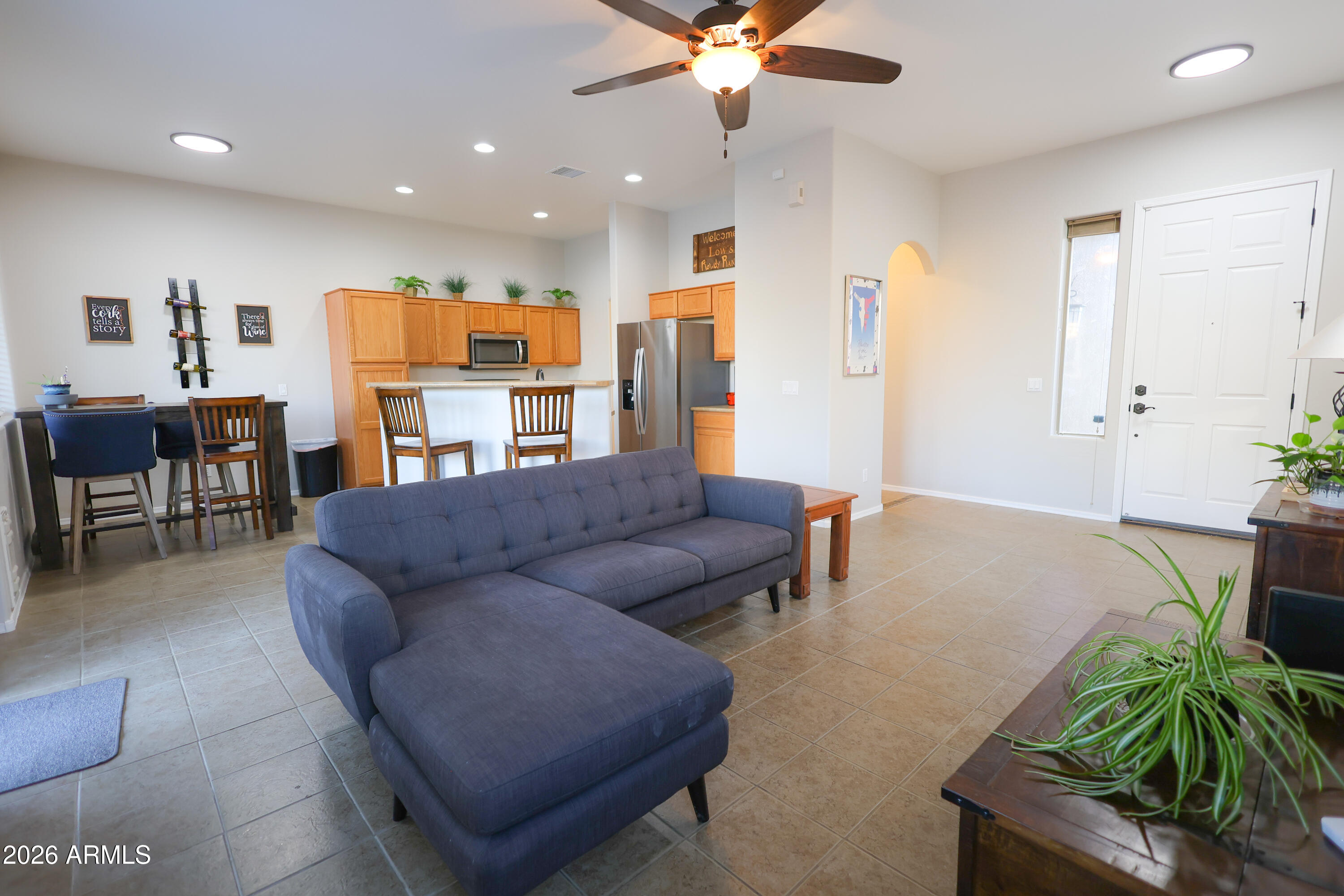 596 S Rowdy Ranch Road