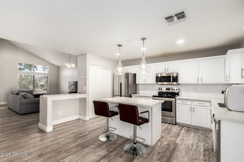 Photo of 8836 W Salter Drive, Peoria, AZ 85382 (MLS # 6973409)