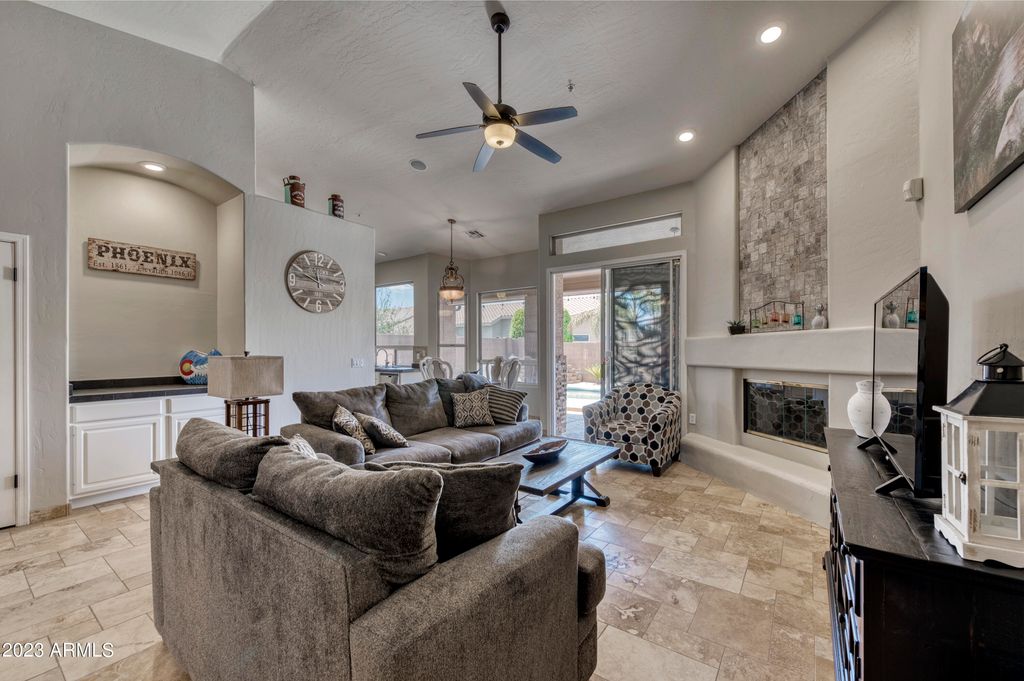 Photo of 9407 E Maple Drive, Scottsdale, AZ 85255 (MLS # 6885897)