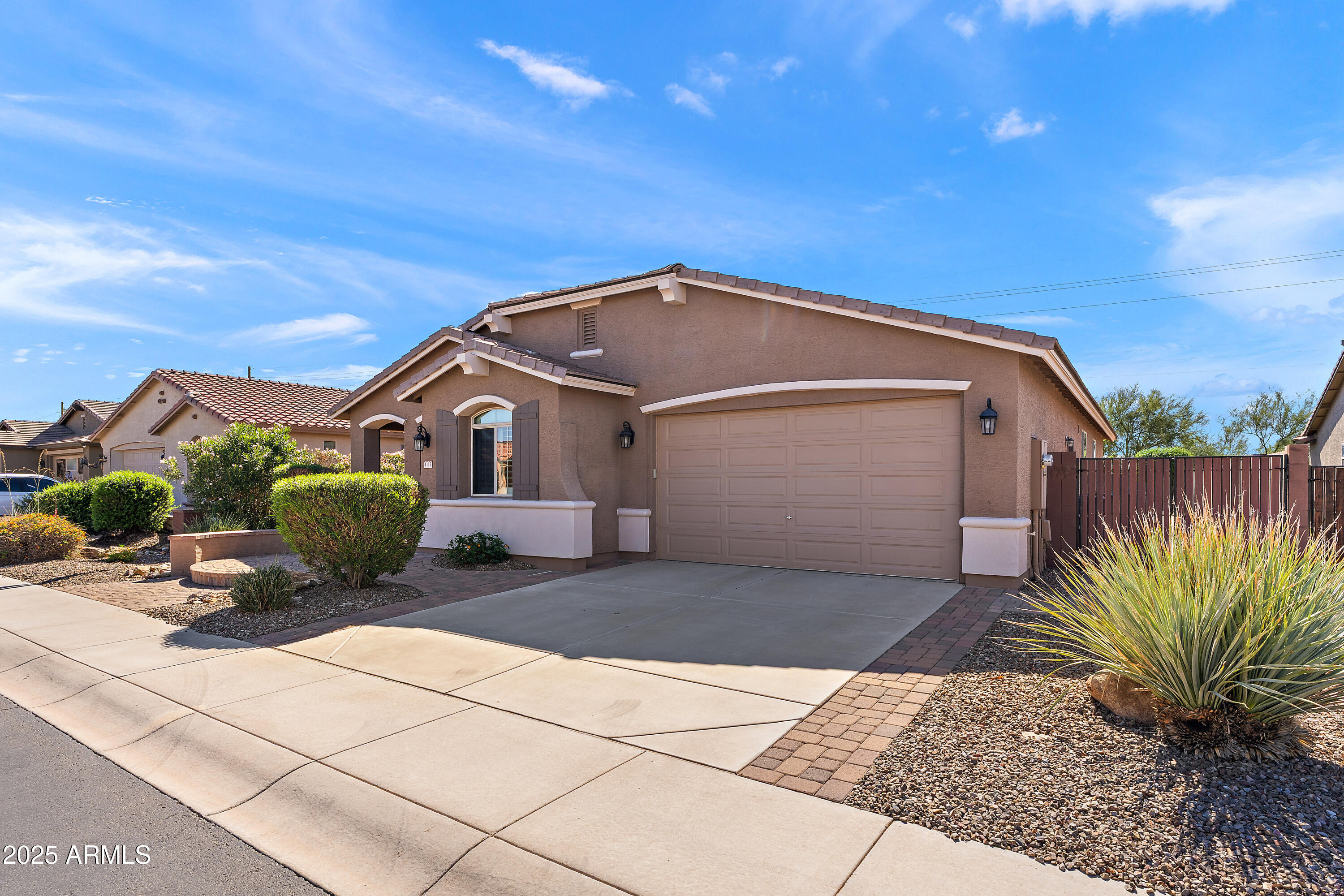 1113 W FIR TREE Road