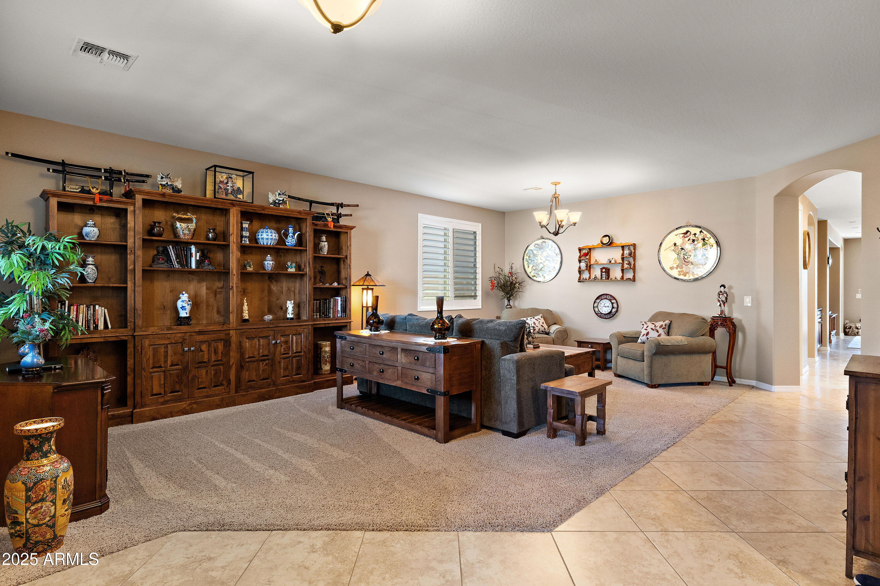 1113 W FIR TREE Road