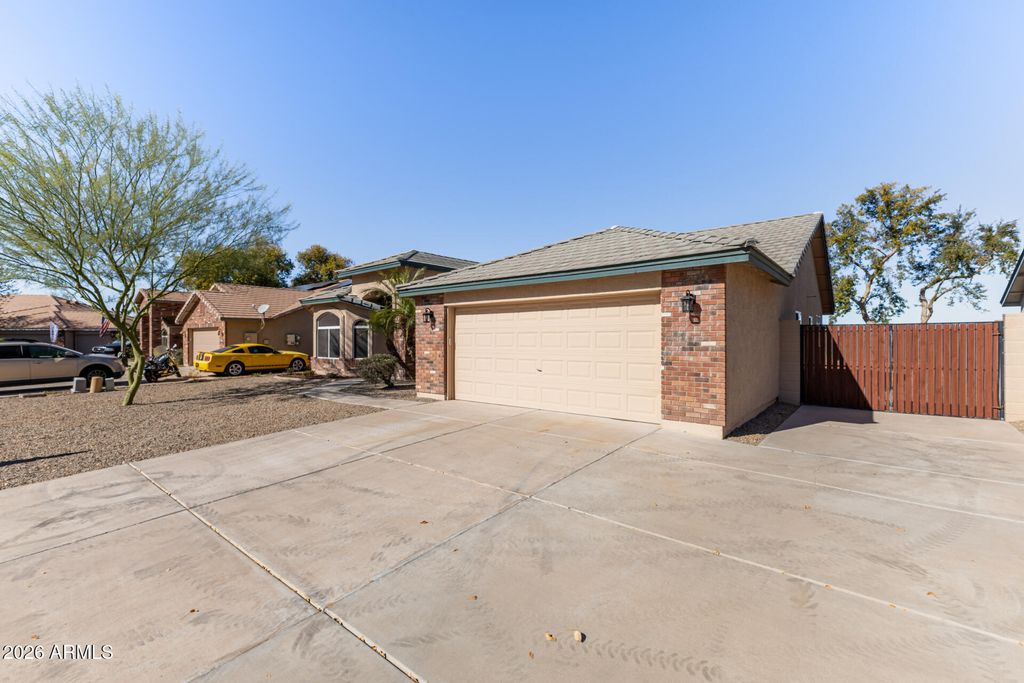 Photo of 3962 E Meadow Lark Way, San Tan Valley, AZ 85140 (MLS # 6967742)
