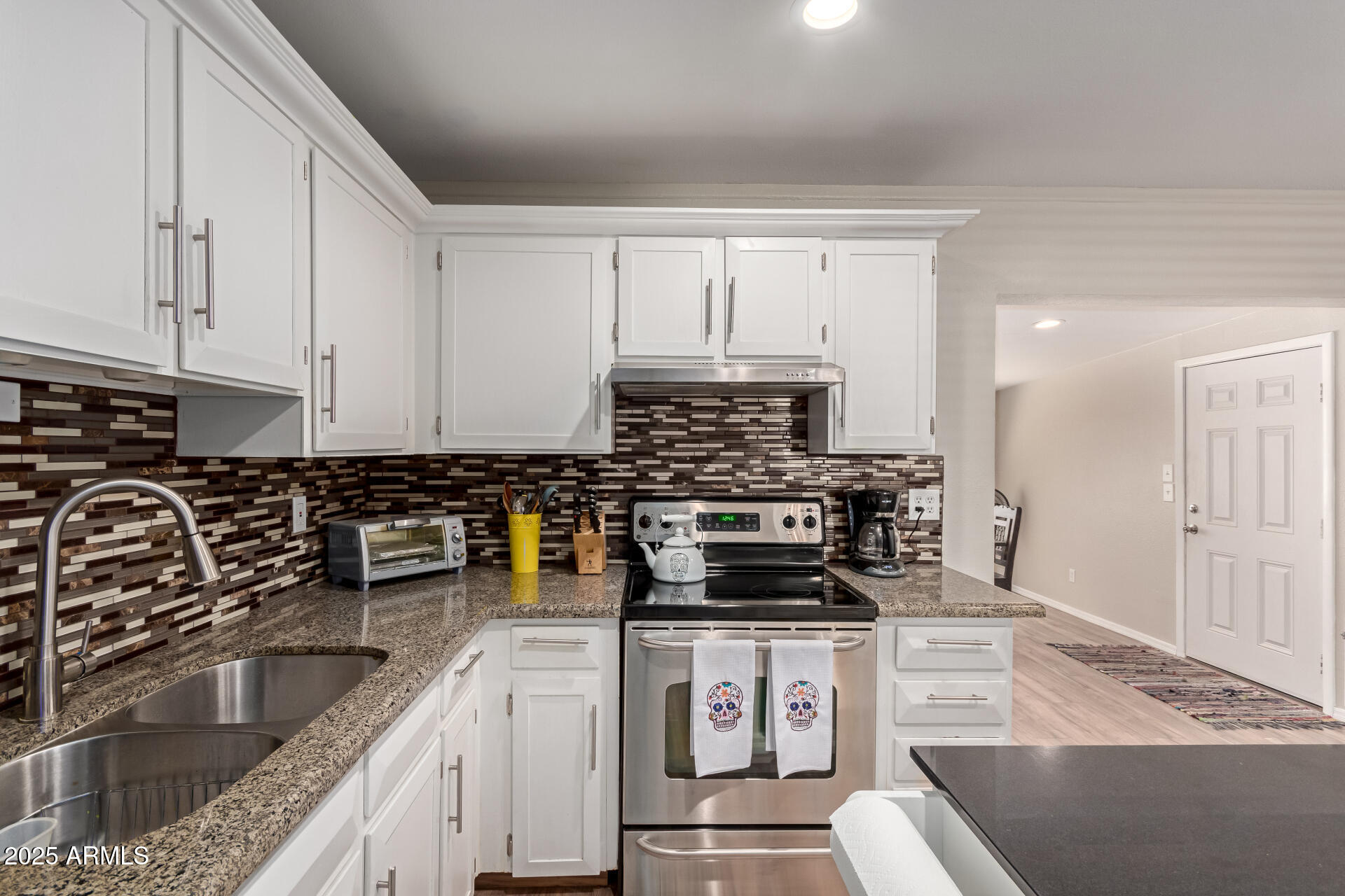 2235 W VILLA RITA Drive
