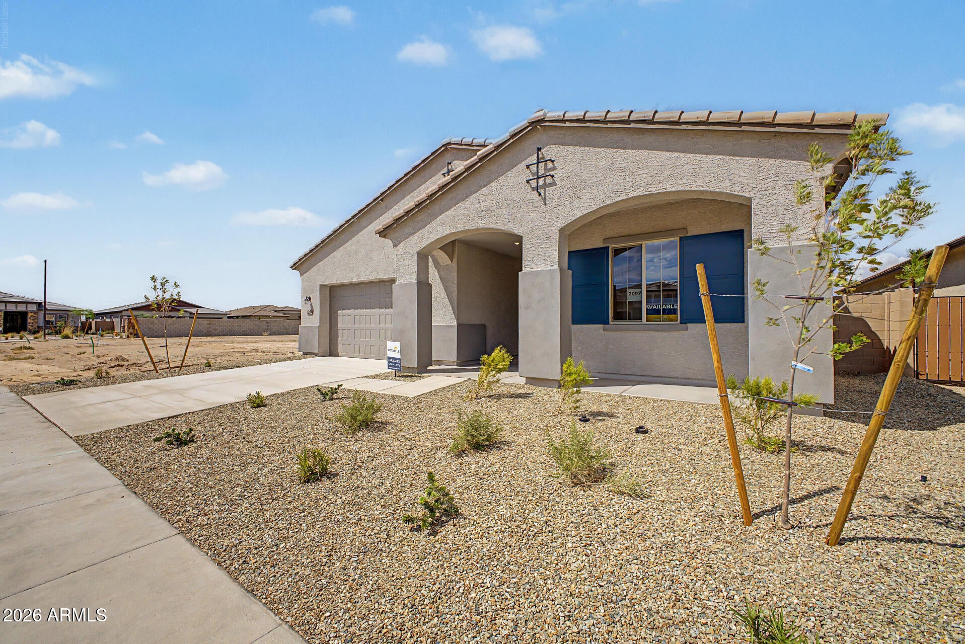22212 W BLACKHAWK Drive