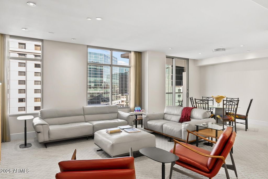 Photo of 2402 E Esplanade Lane #704, Phoenix, AZ 85016 (MLS # 6974846)