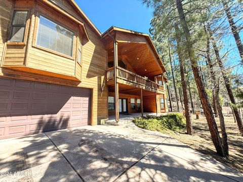 A home in Lakeside