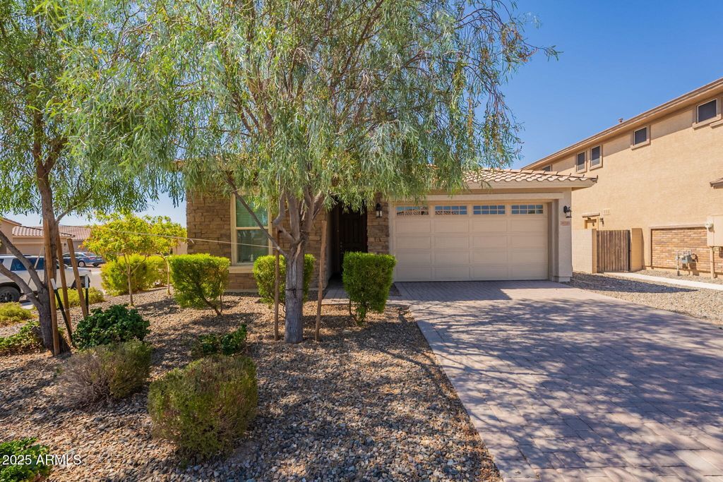 Photo of 18725 W Colter Street, Litchfield Park, AZ 85340 (MLS # 6897766)