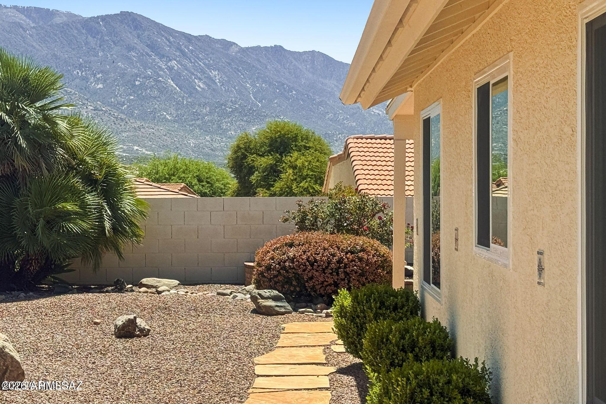 64345 E Round Robin Lane