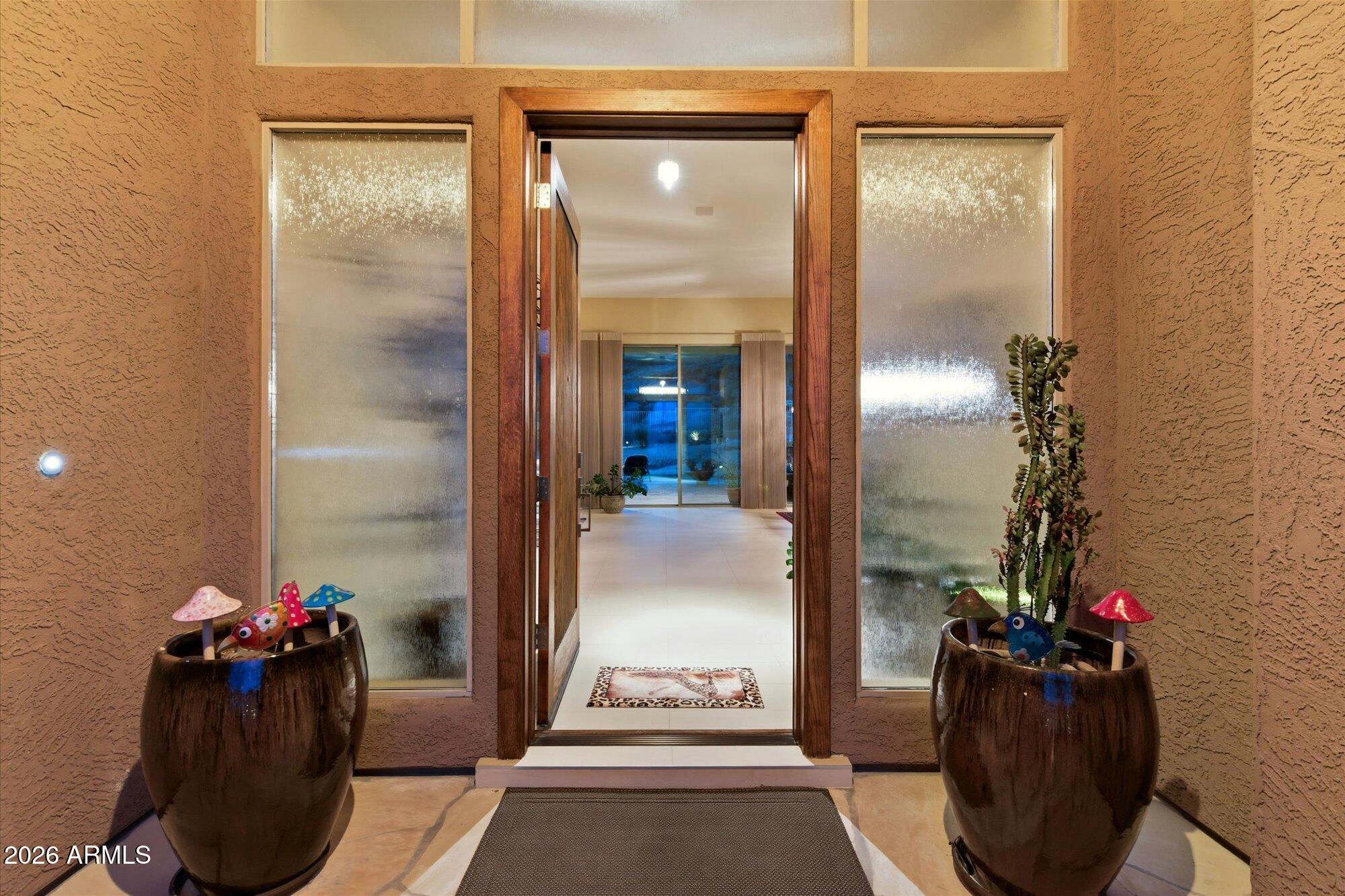 5565 W PINNACLE HILL Drive W