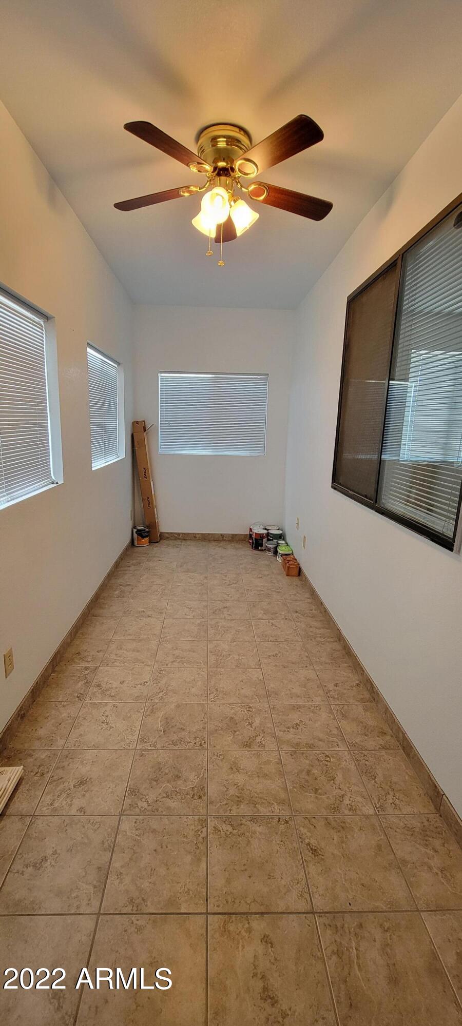MC NEIL ARNOLD - Residential
