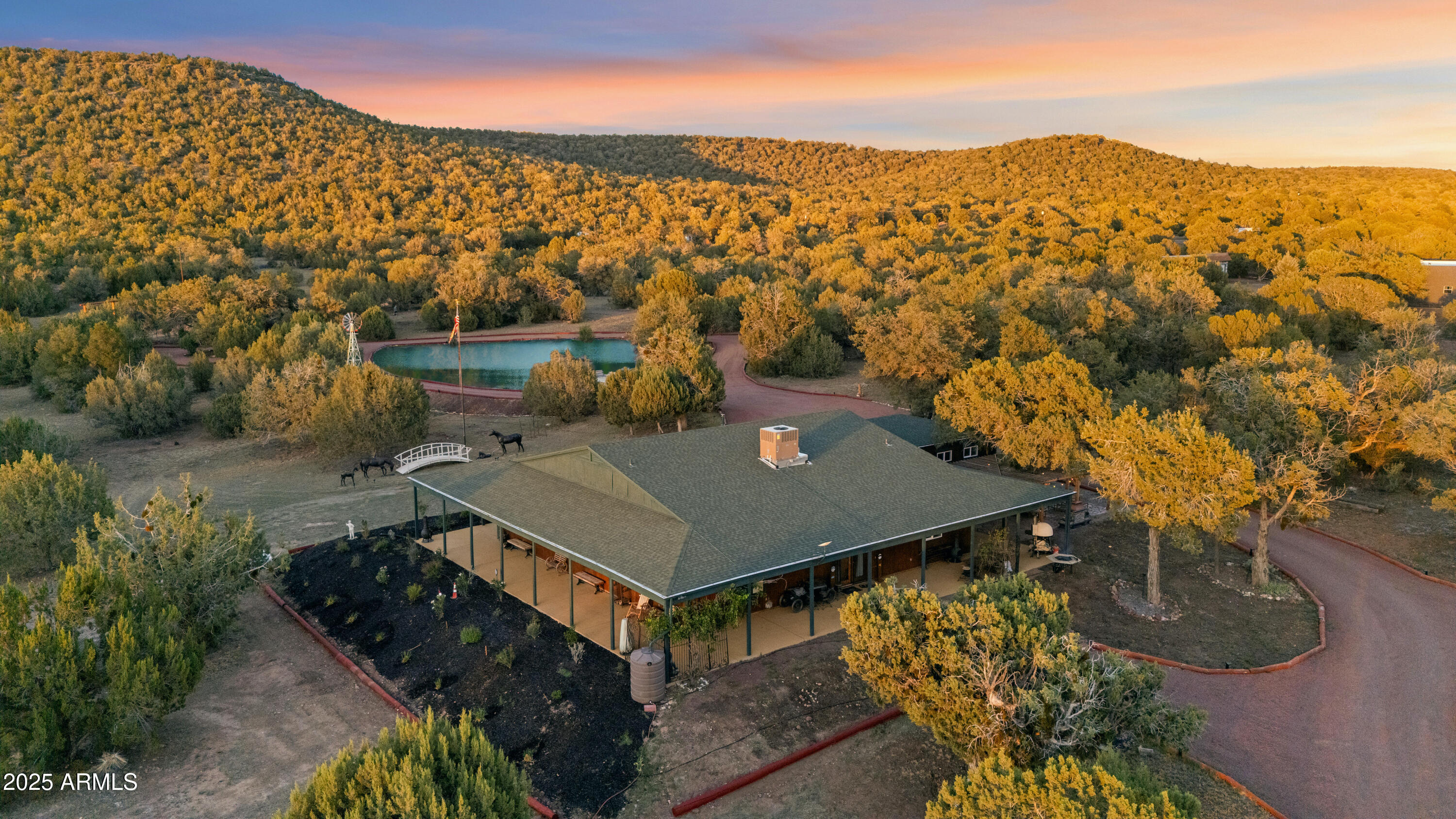 33425 W COWBOY CLINT Way