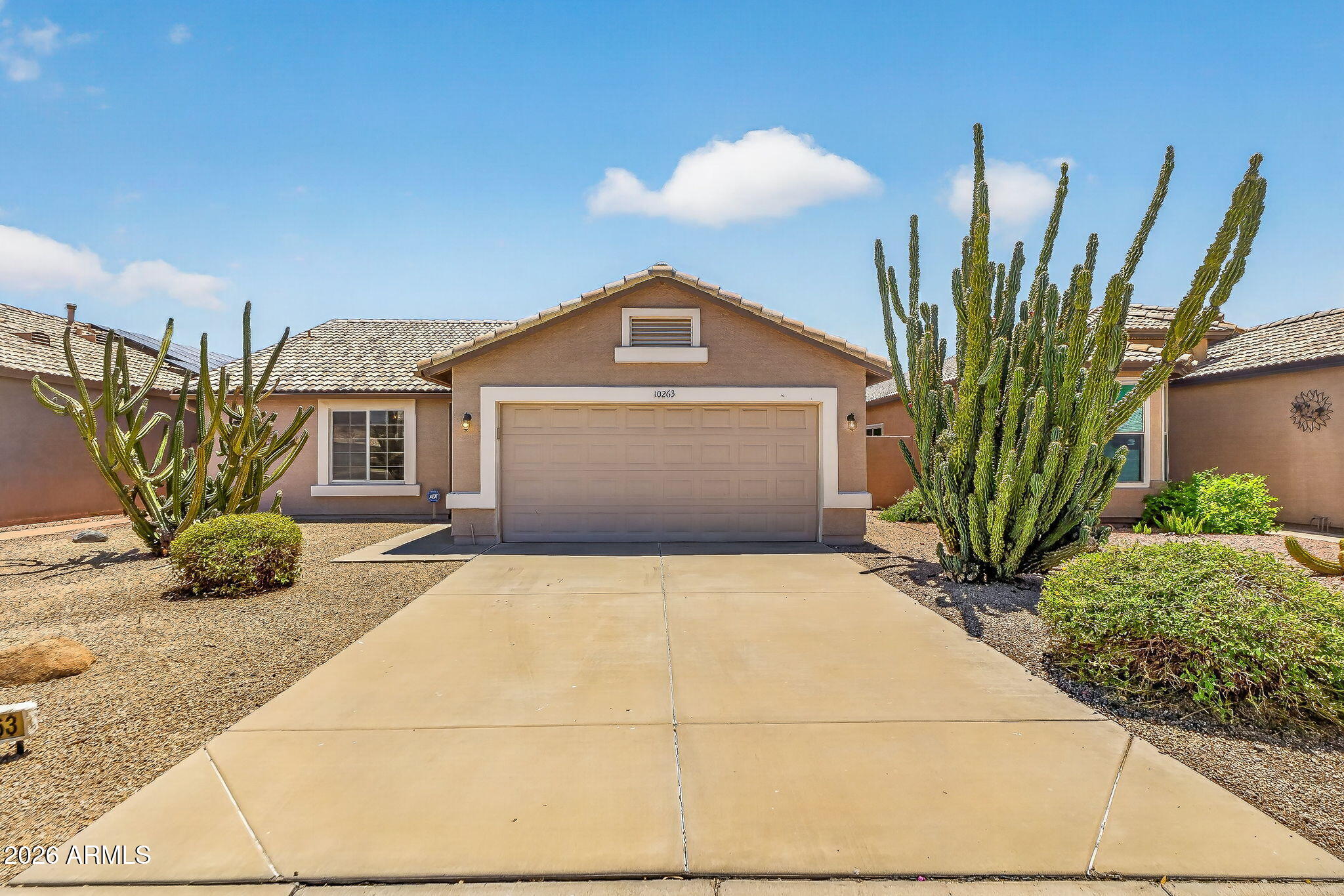 10263 W MOHAWK Lane