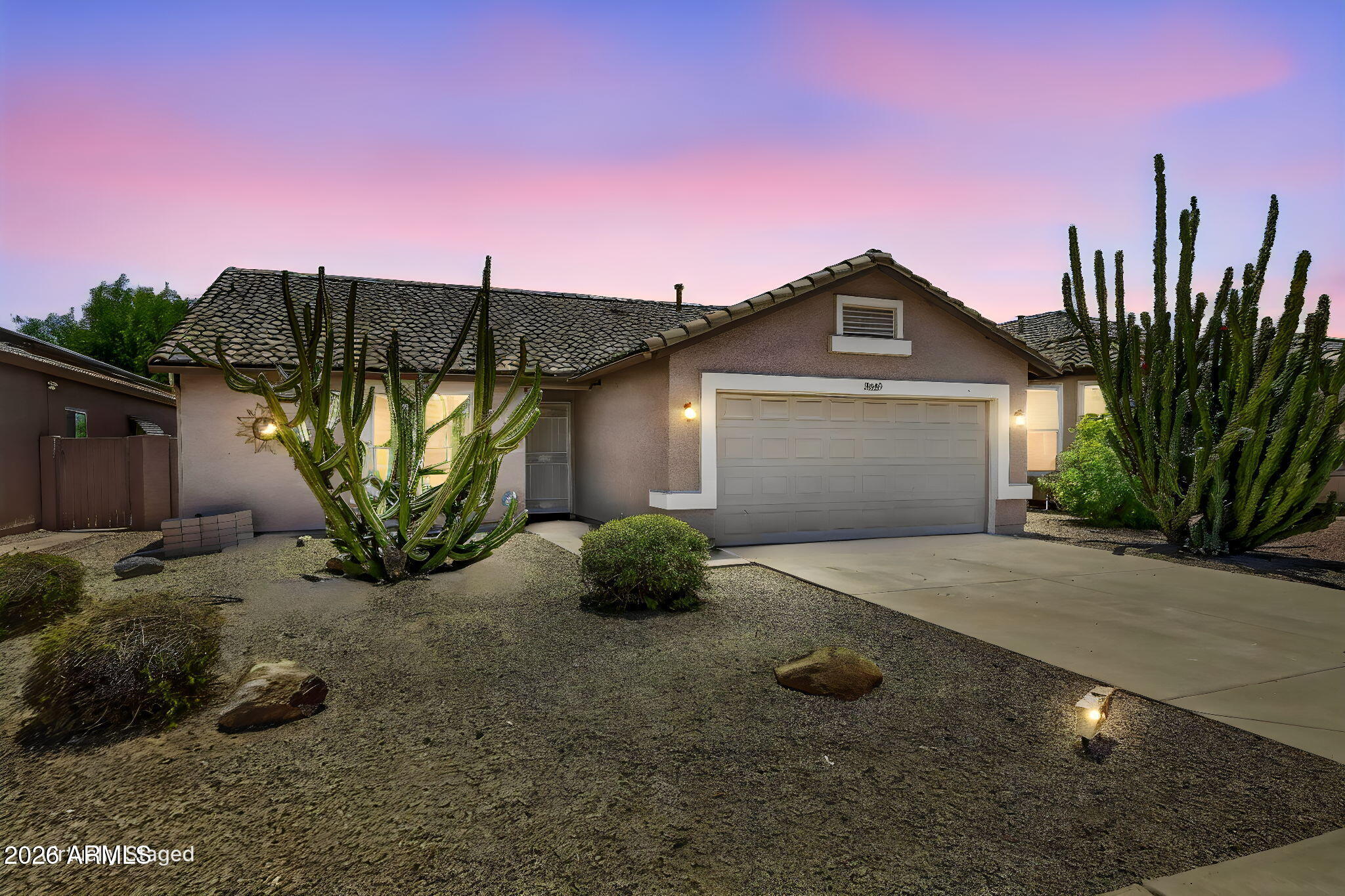 10263 W MOHAWK Lane