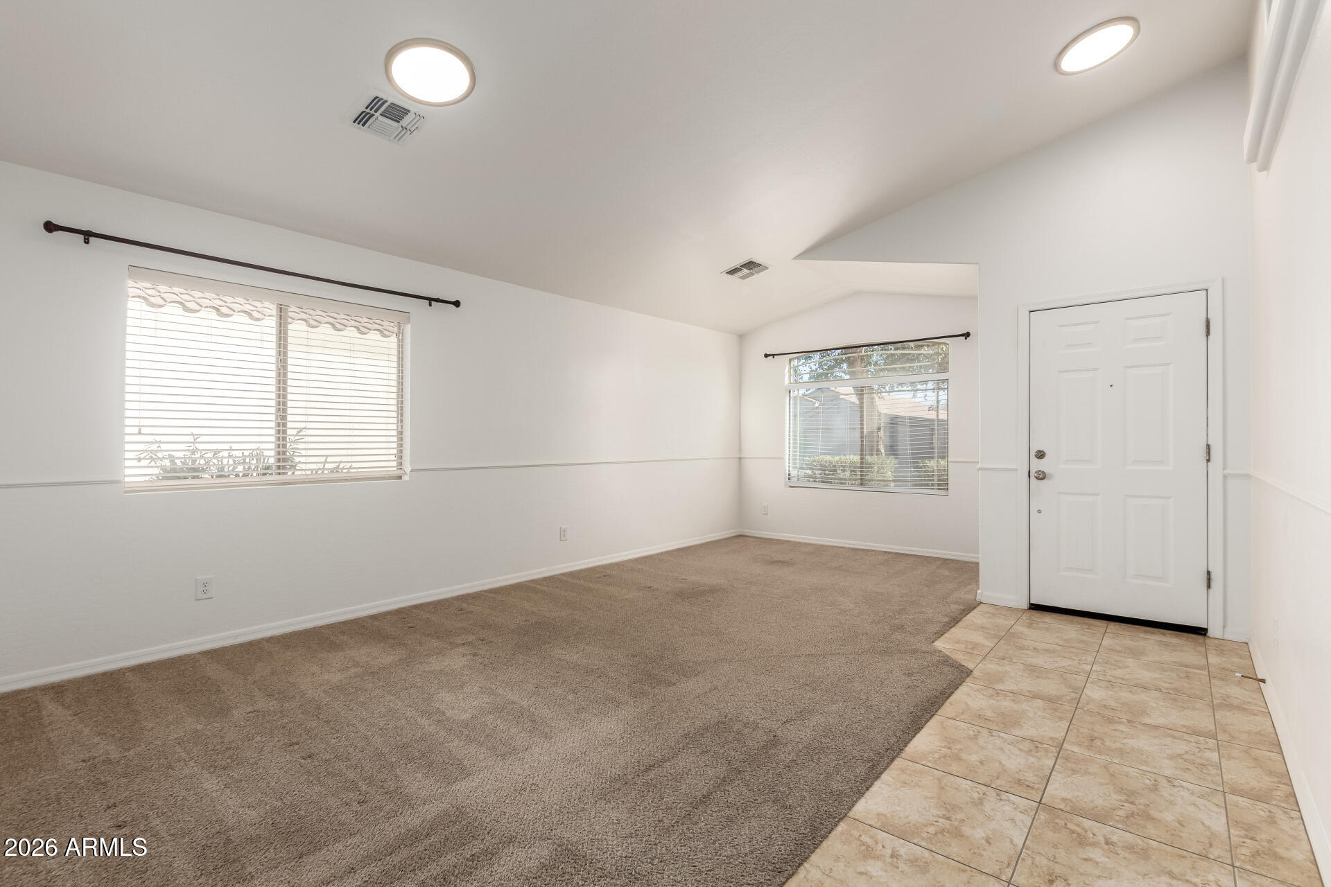 2134 W WILSON Avenue