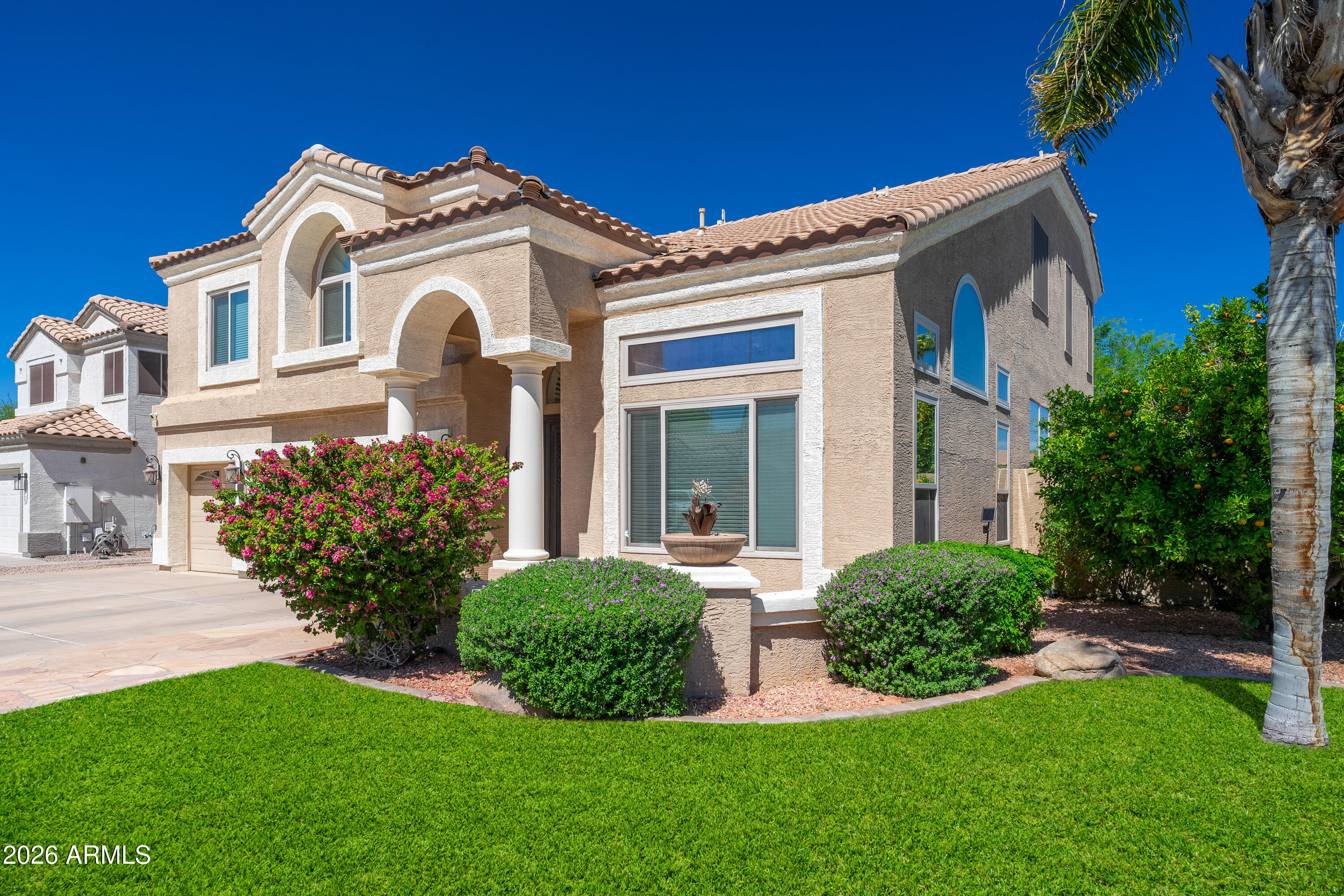 1154 W MULBERRY Drive