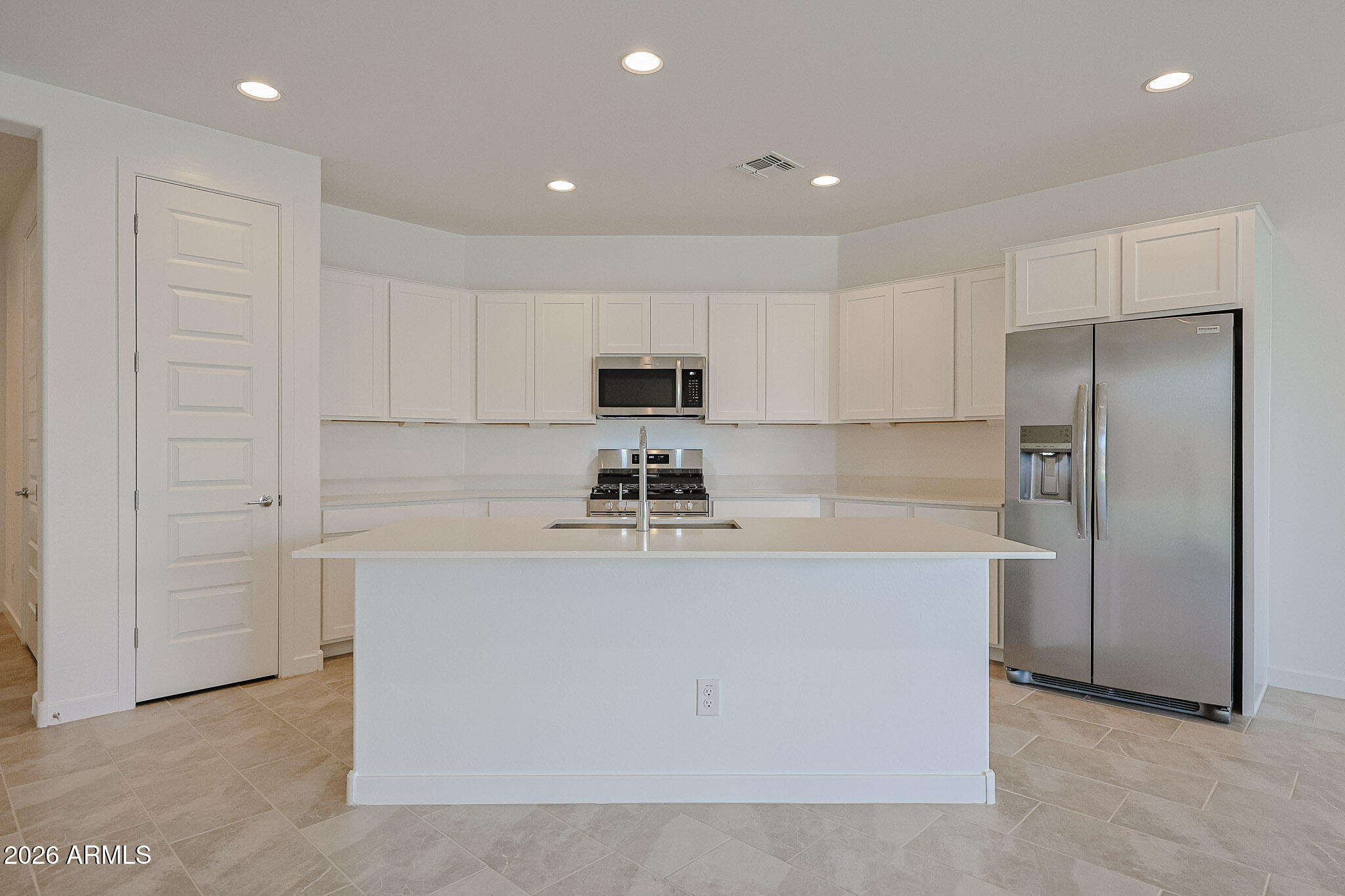 7832 W HIDE Trail