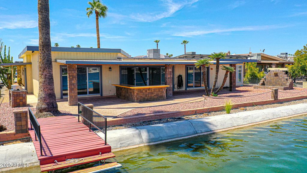 Photo of 10614 W Emerald Point, Sun City, AZ 85351 (MLS # 6910475)