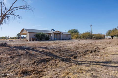 A home in Eloy