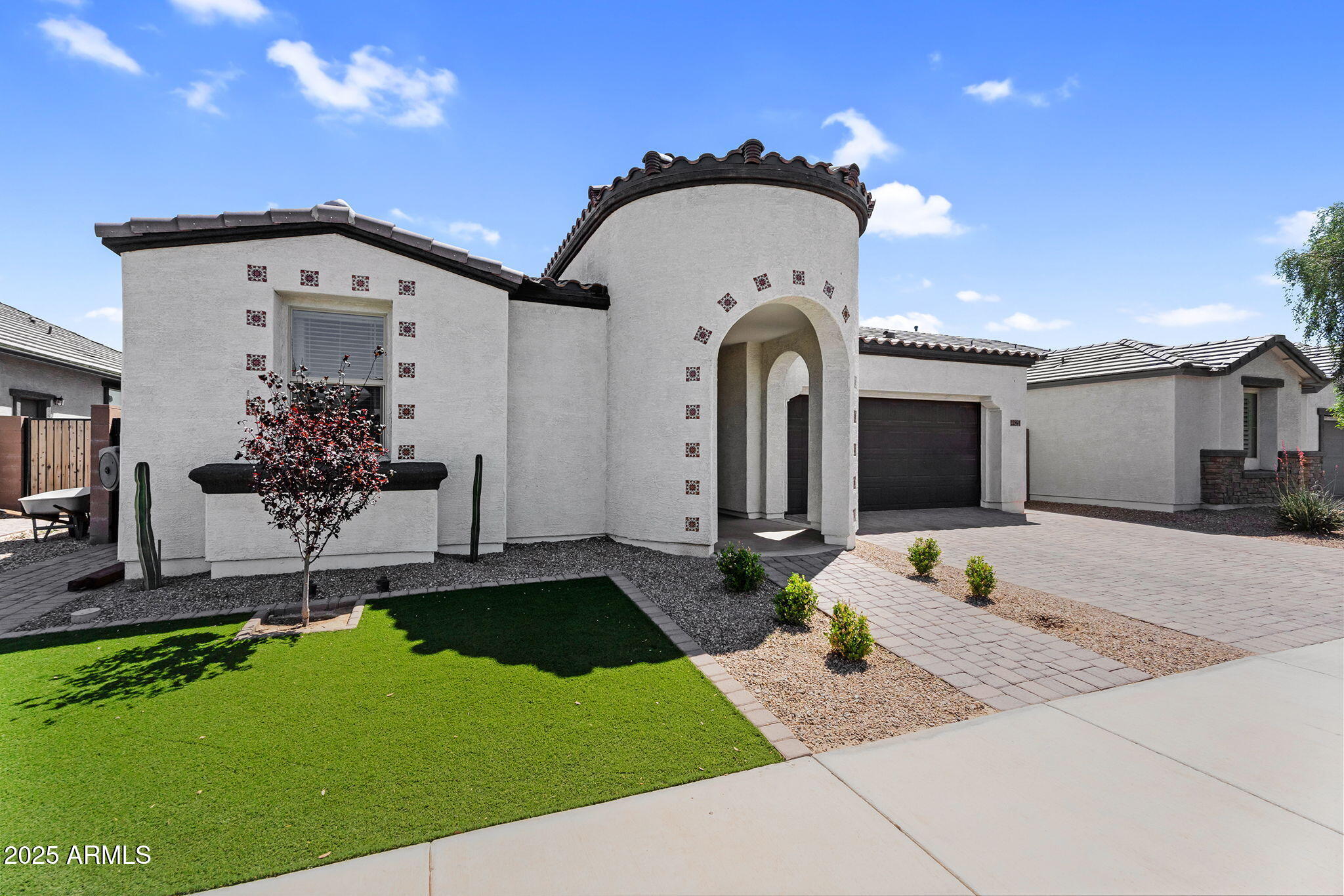 22891 E VIA DEL SOL --
