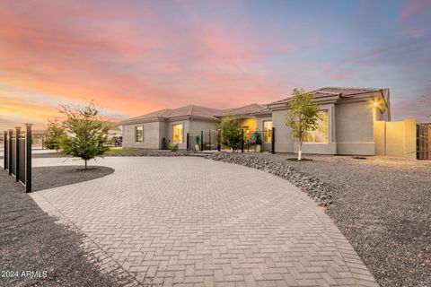 A home in Queen Creek