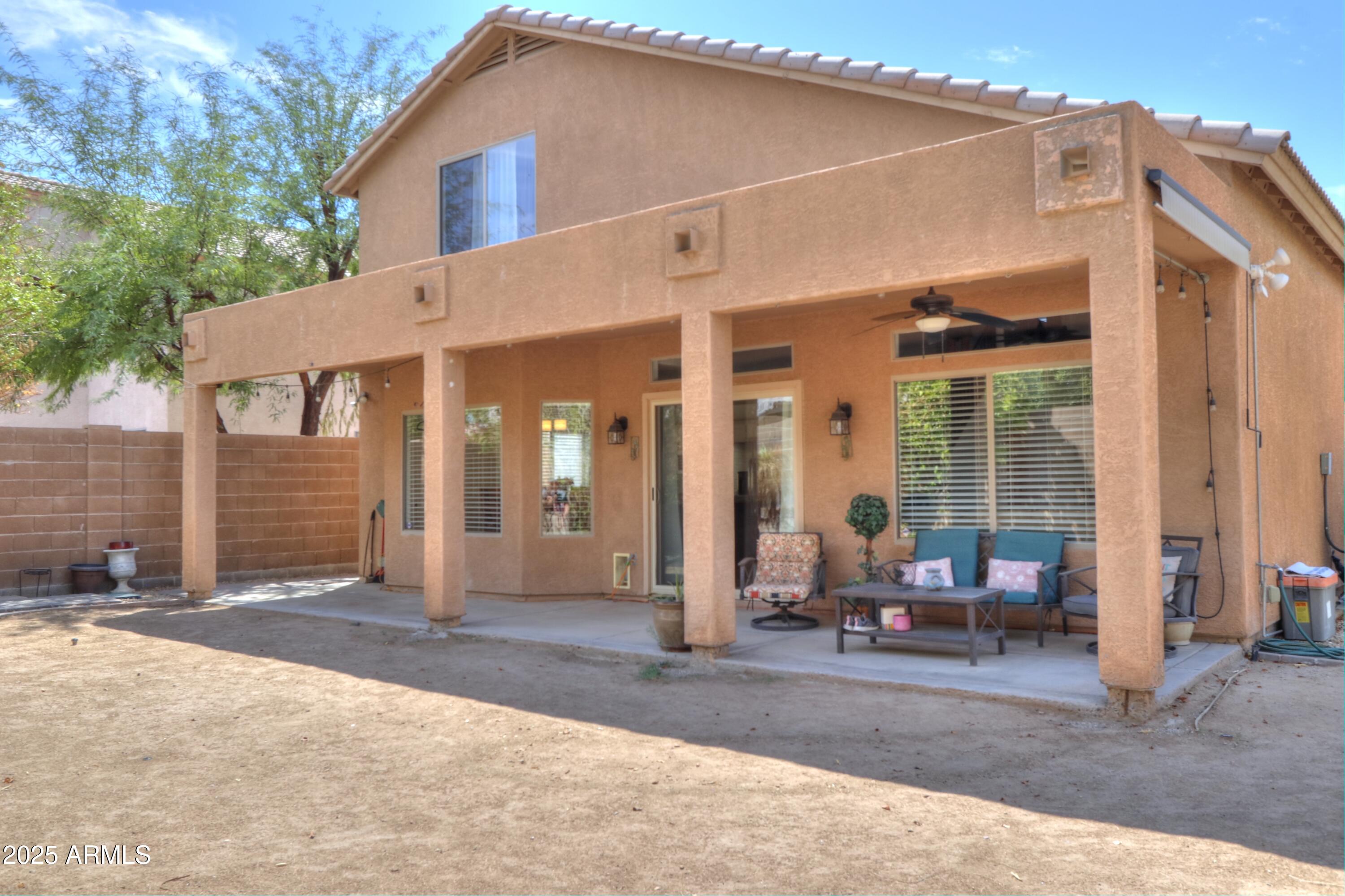 6050 E ROCHELLE Street