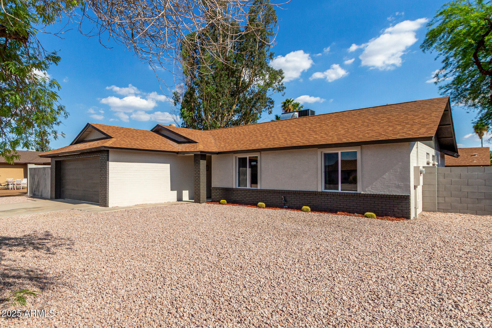 6751 W CAMERON Drive