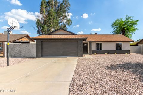 6751 W CAMERON Drive Peoria AZ 85345