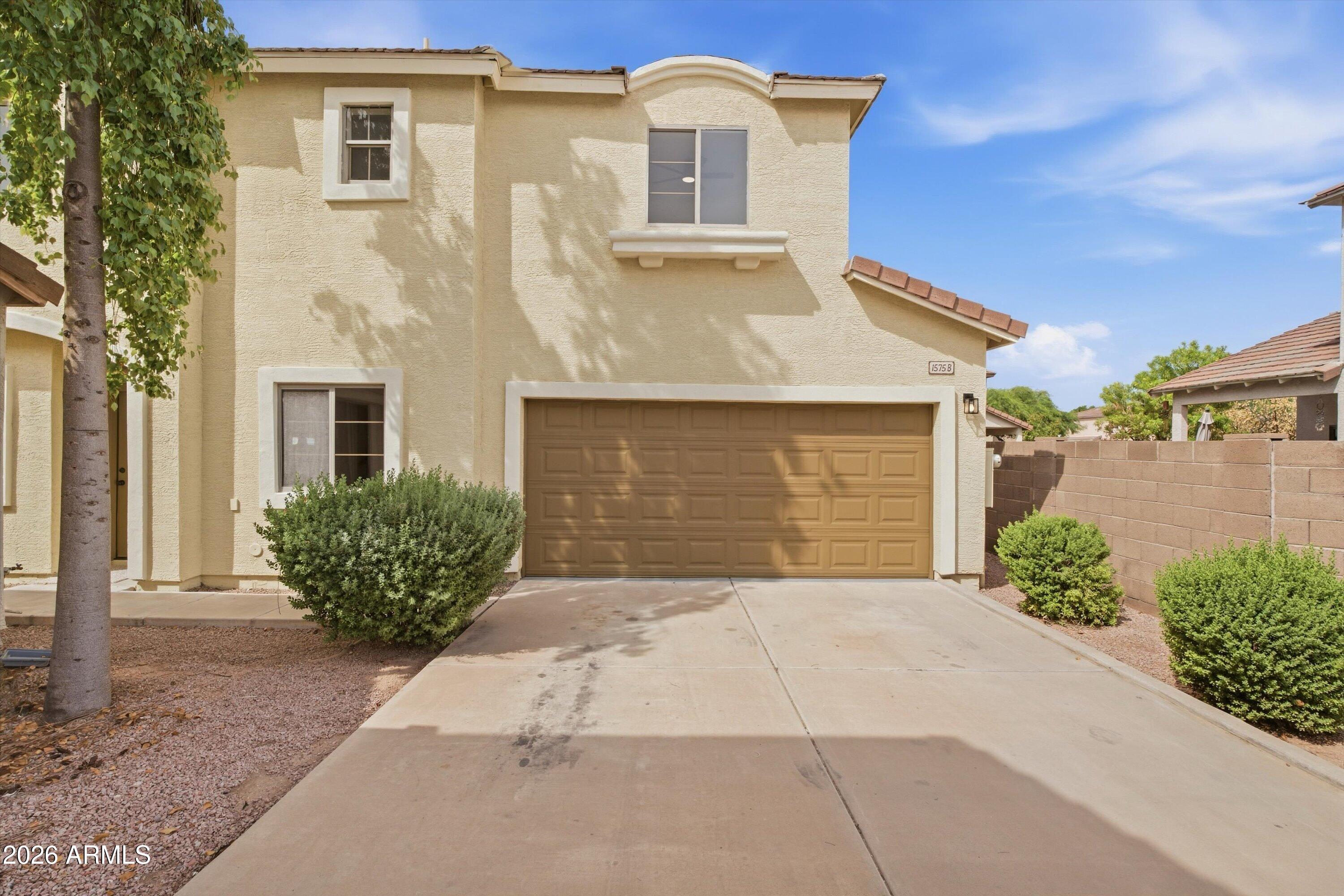 1575 E BAYLOR Lane B