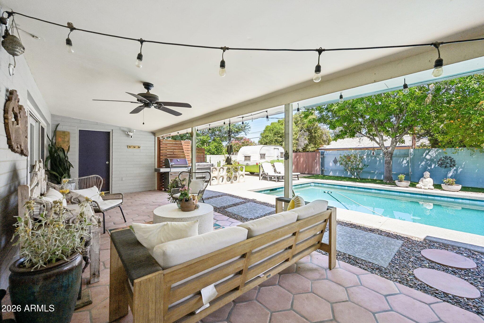 BROADMOR MANOR 3 - Residential