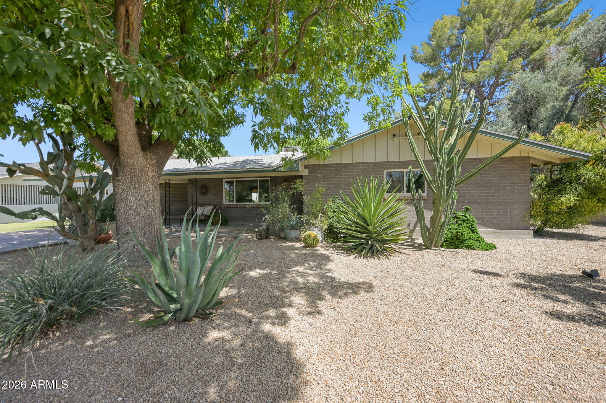 BROADMOR MANOR 3 - Residential
