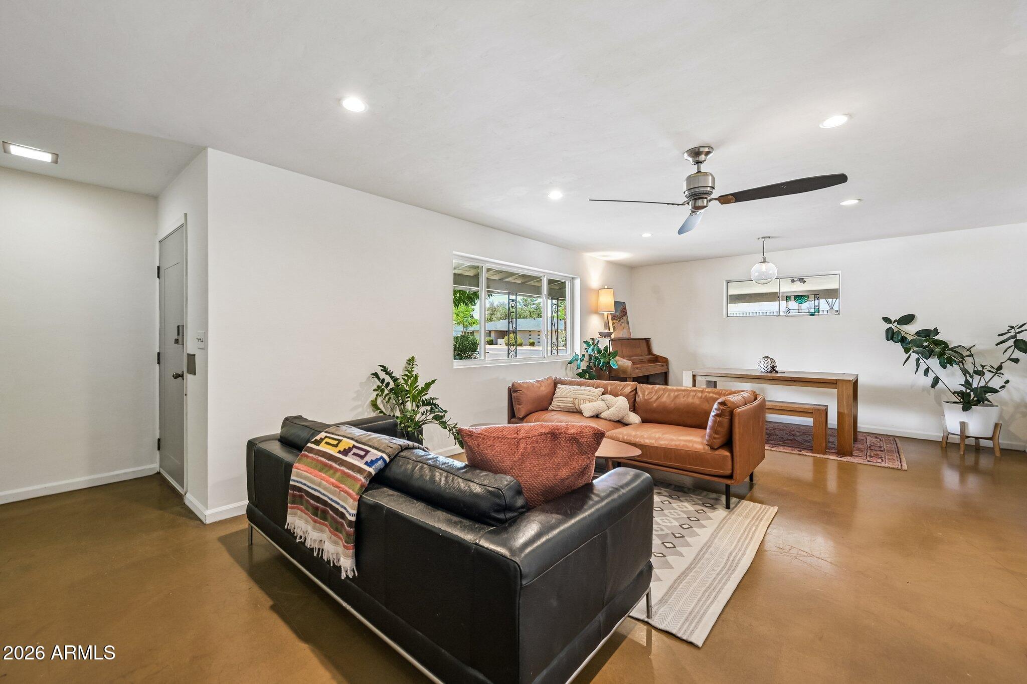 2207 S SIERRA VISTA Drive