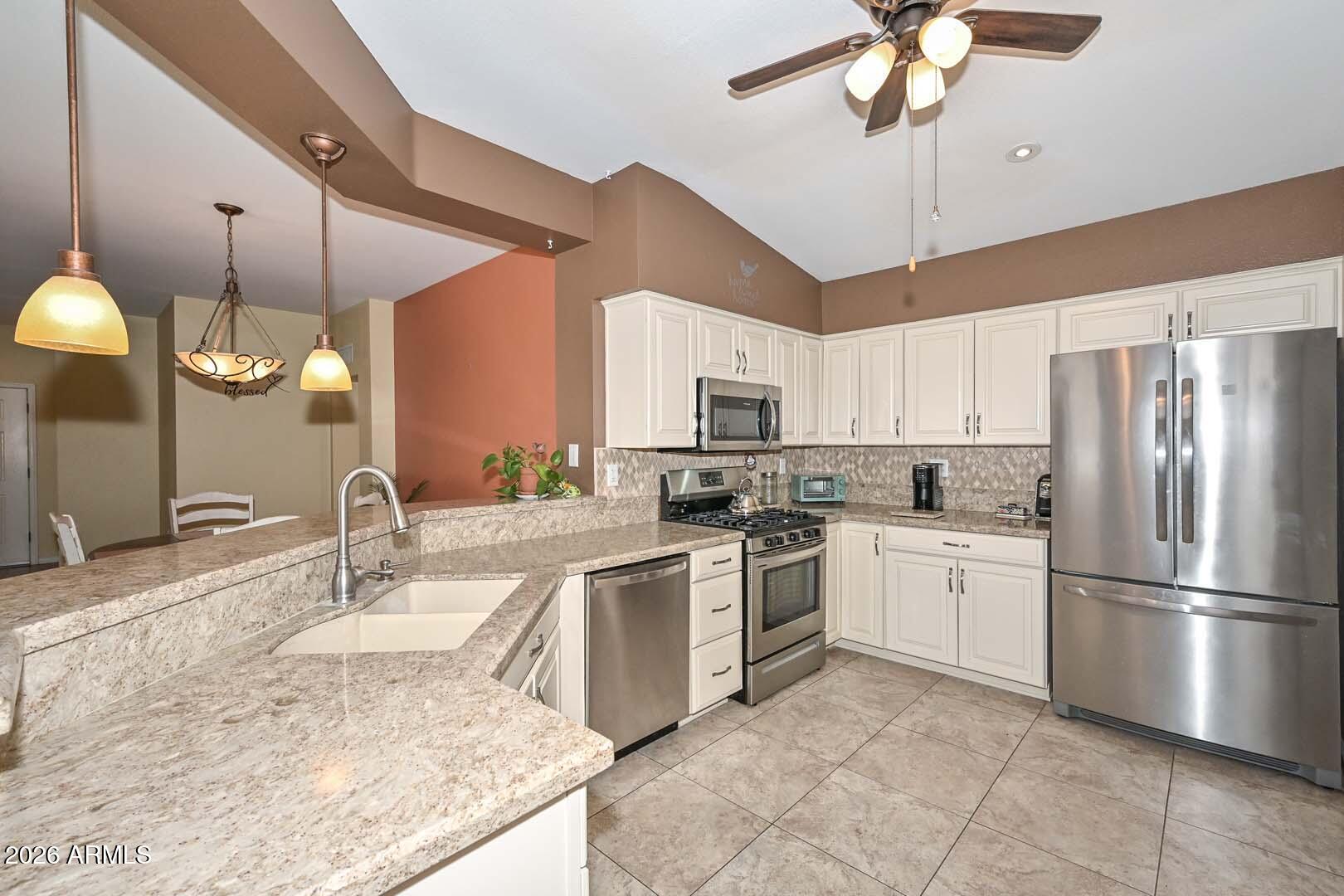 13277 W COUNTRYSIDE Drive