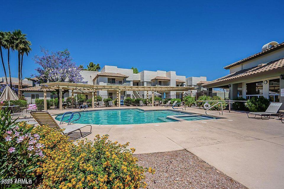 1825 W RAY Road 1058