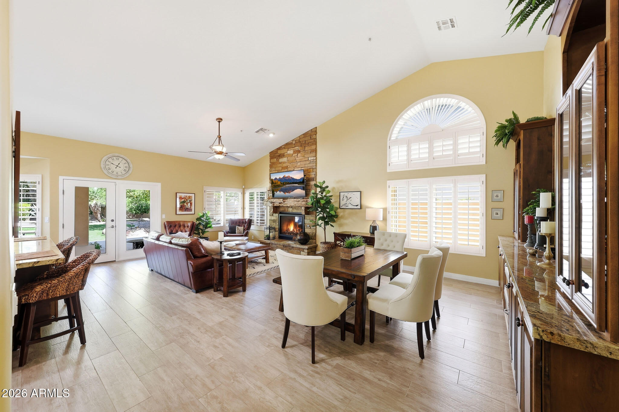 7642 E Hartford Drive