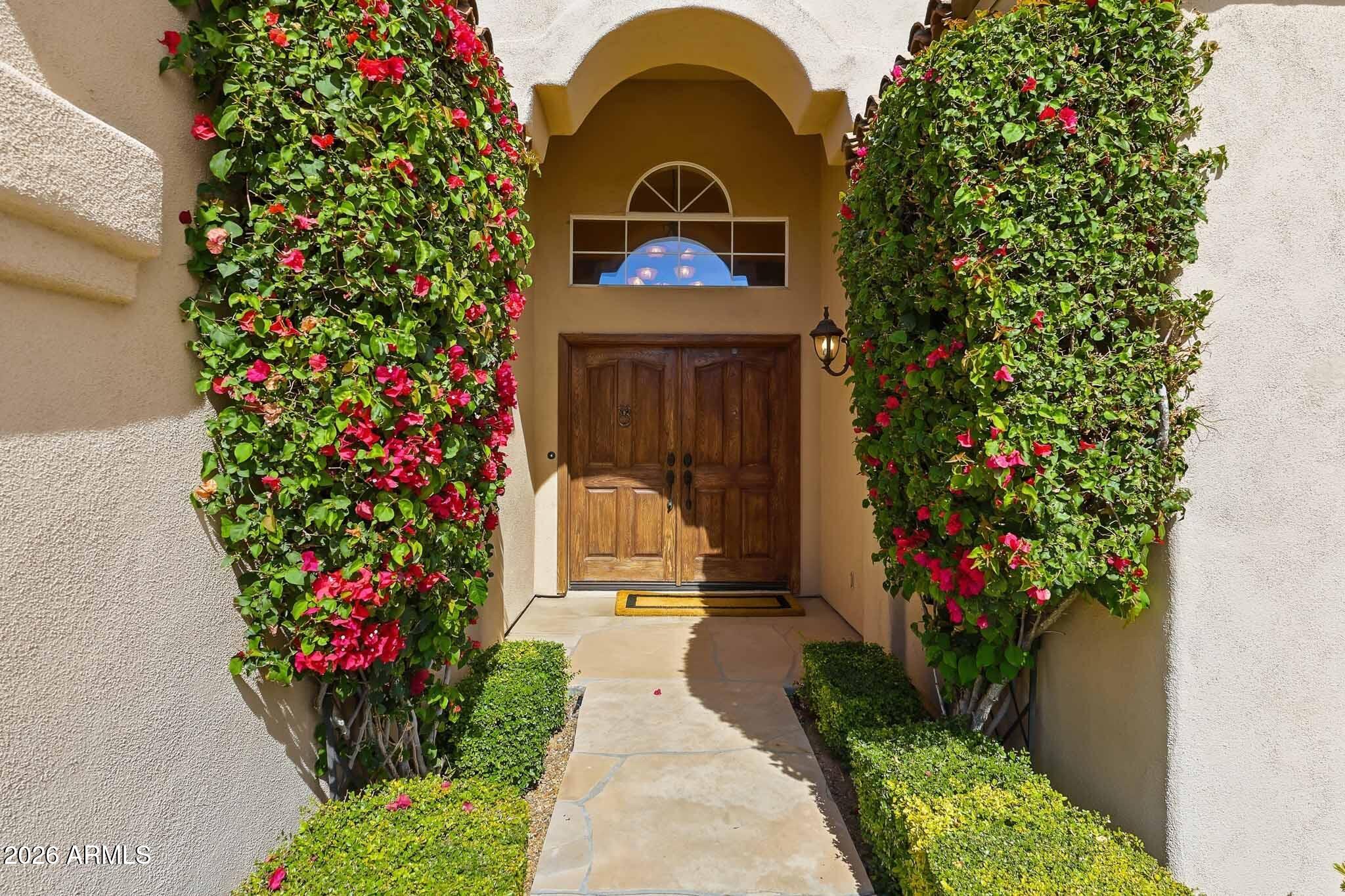 7642 E Hartford Drive