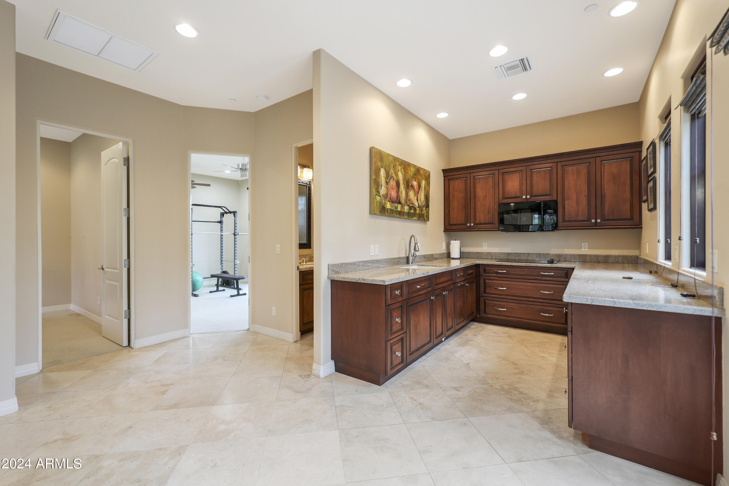 CIRCLE G RANCHES - Residential