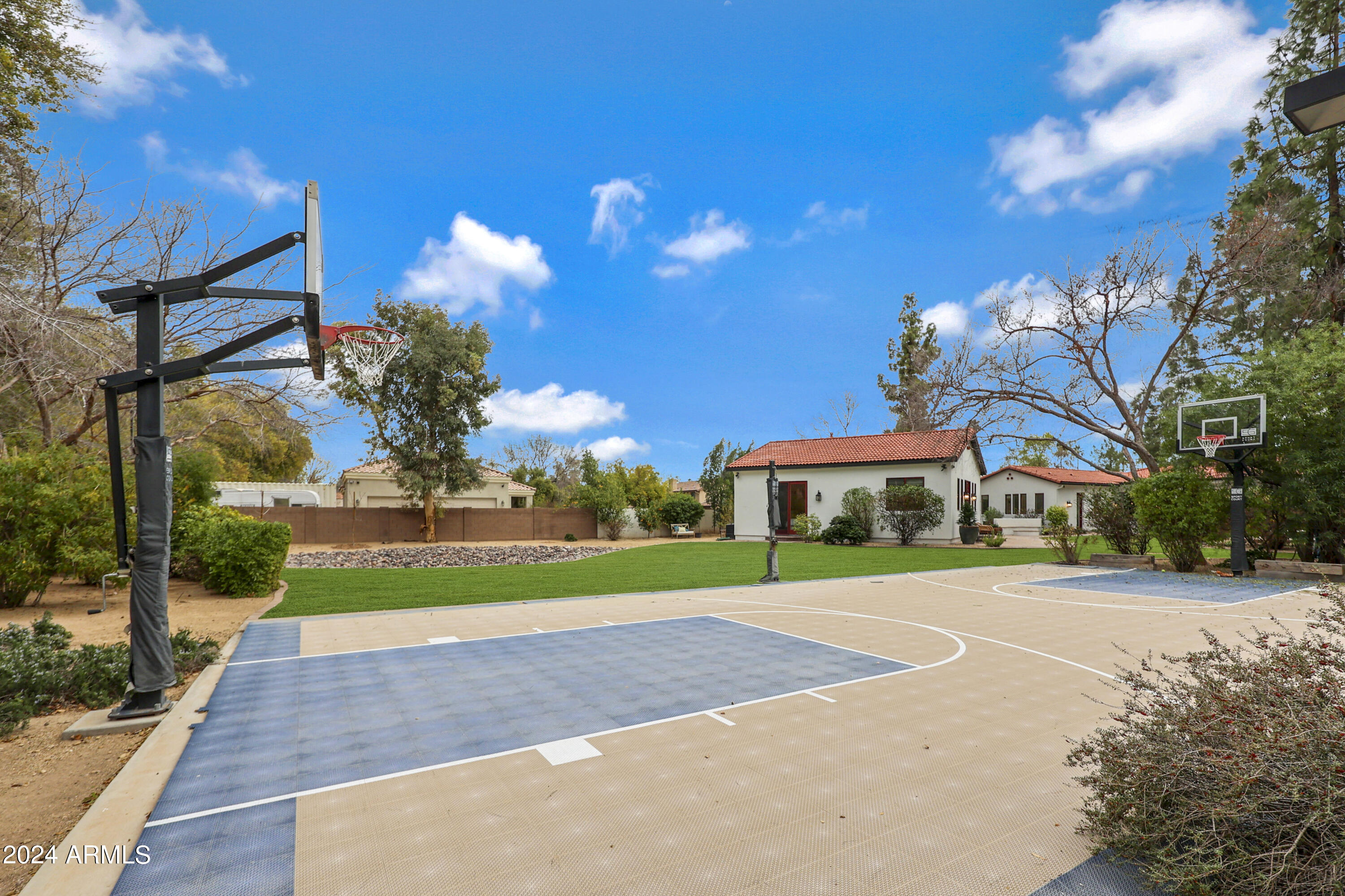 CIRCLE G RANCHES - Residential