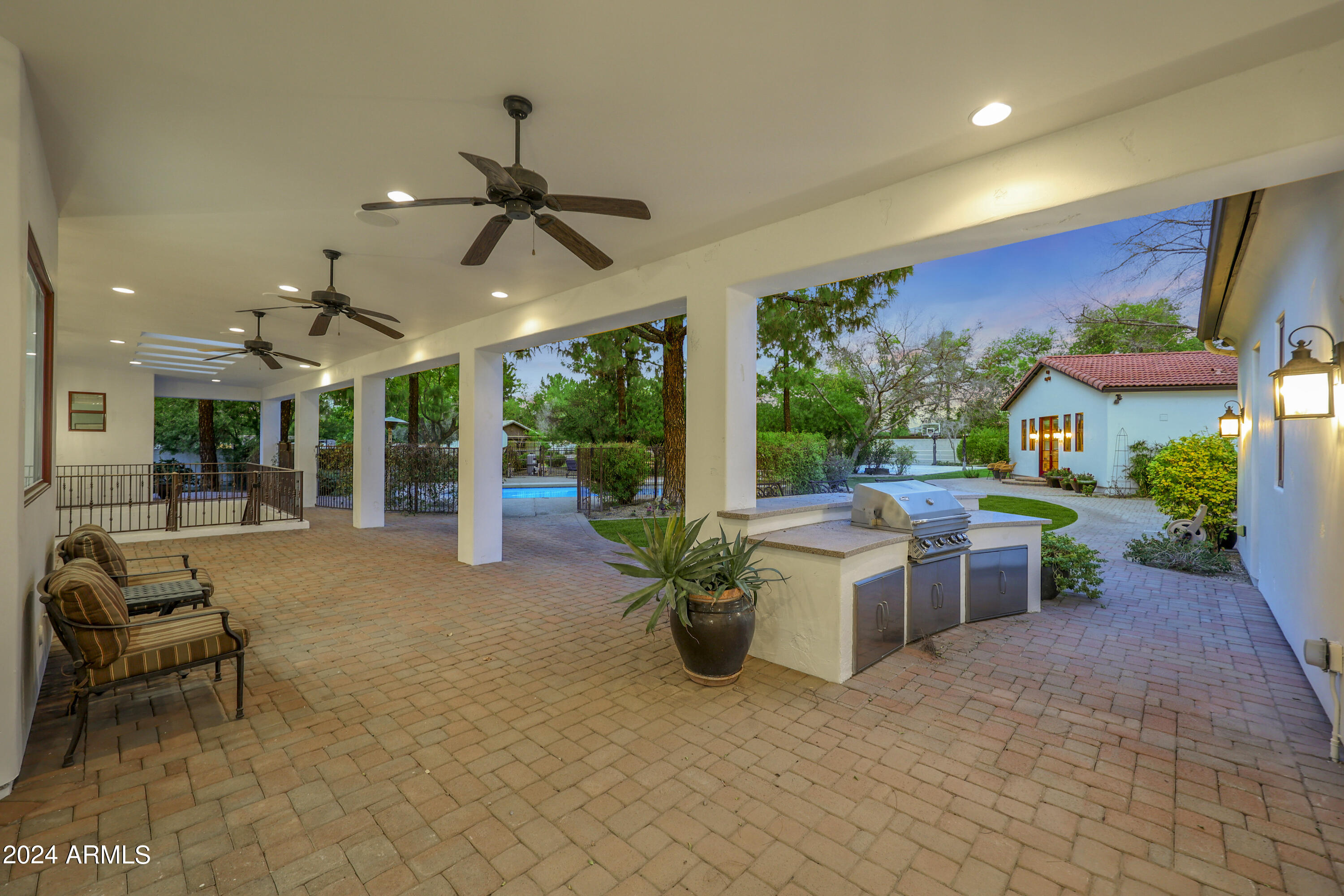 CIRCLE G RANCHES - Residential