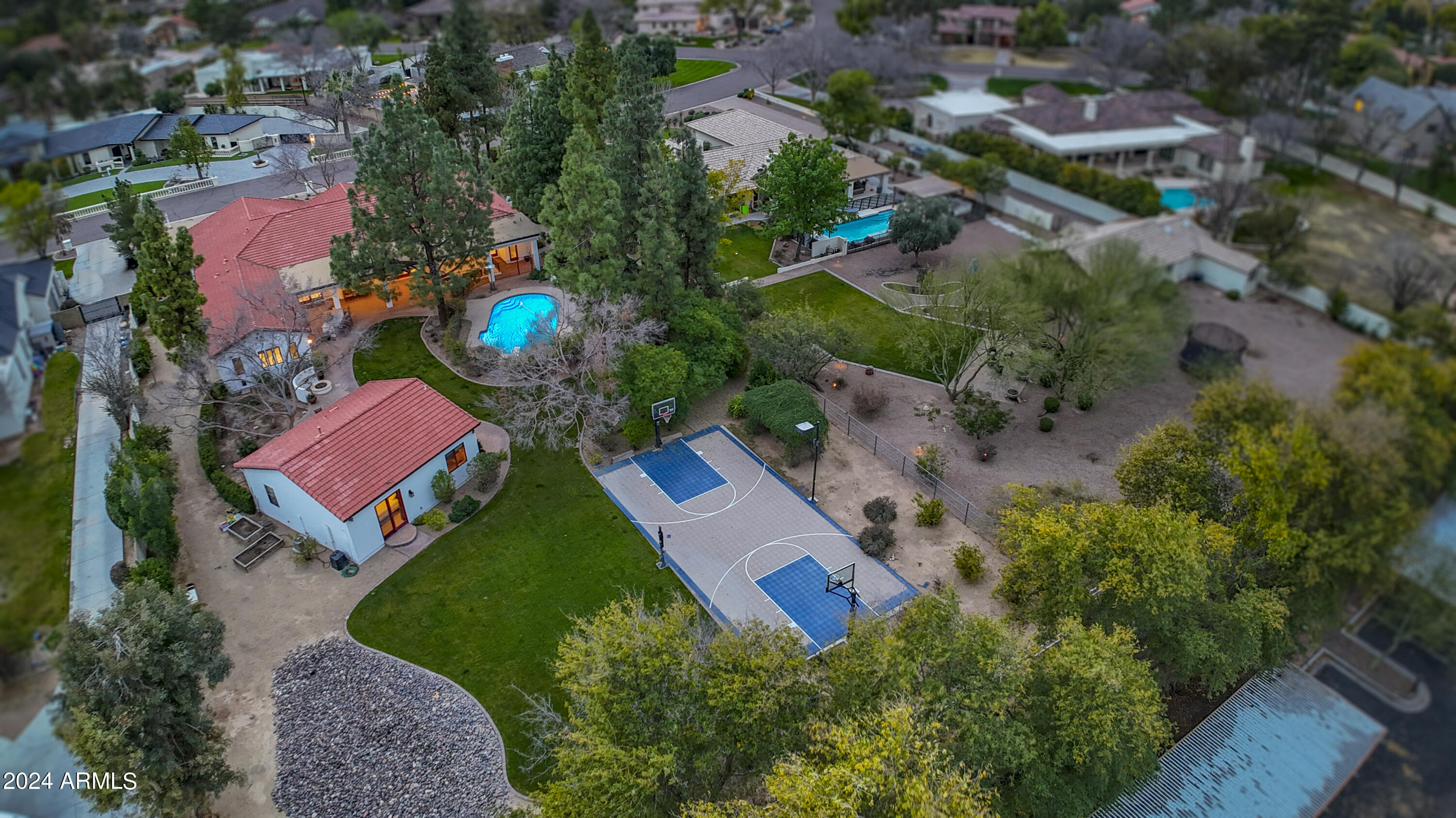 CIRCLE G RANCHES - Residential