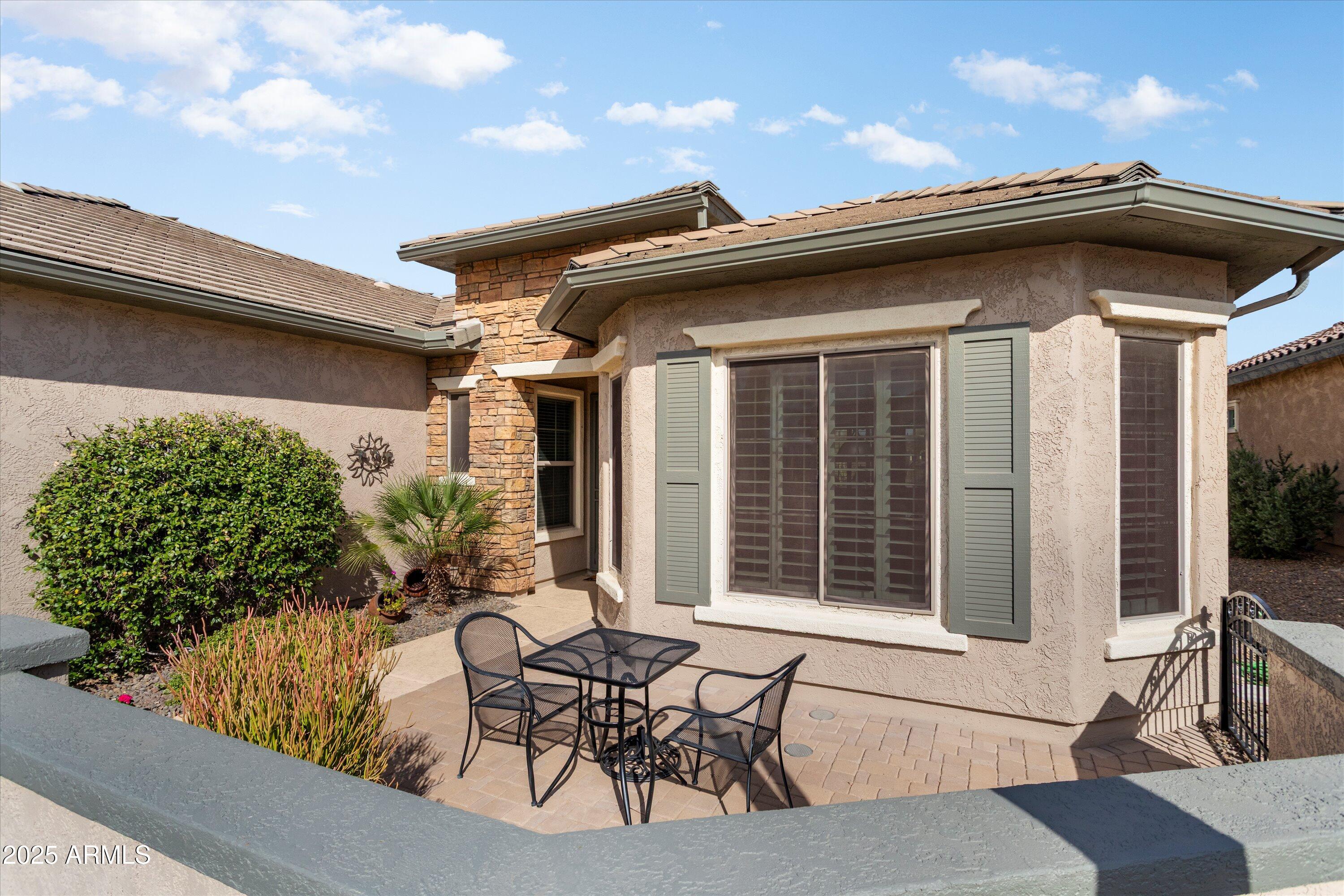 27268 W WAHALLA Lane