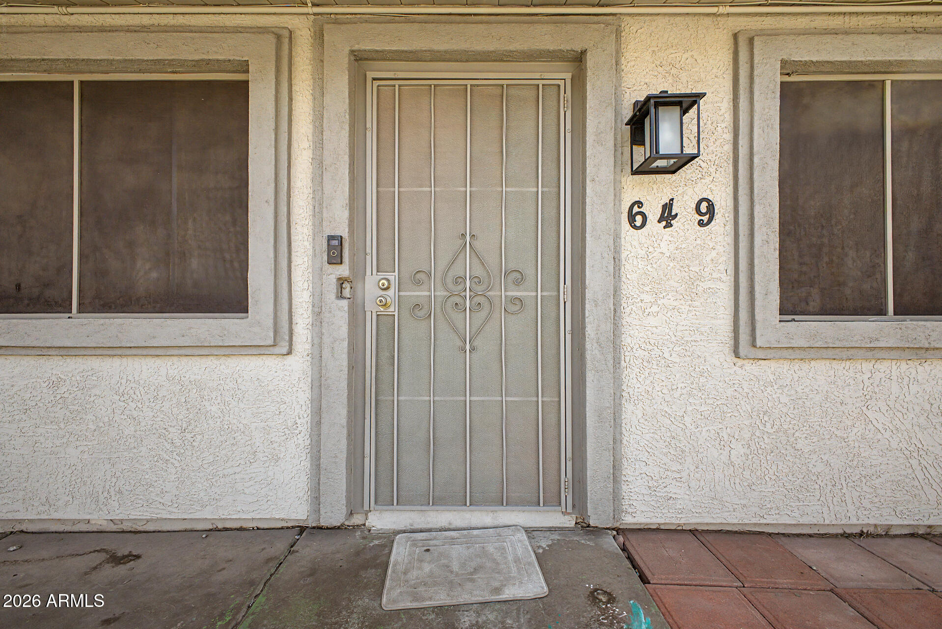 649 N 69TH Avenue
