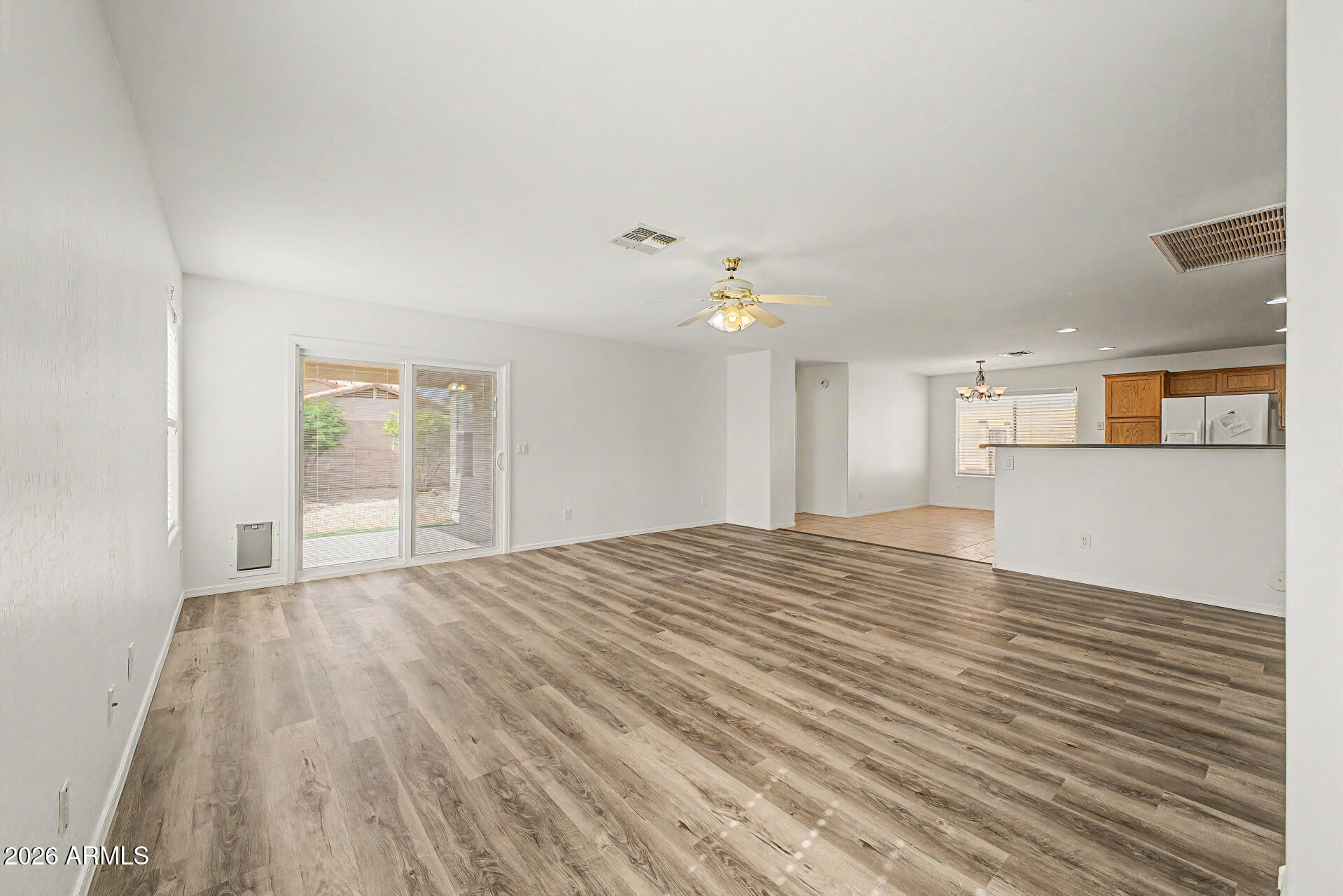 42322 W OAKLAND Drive