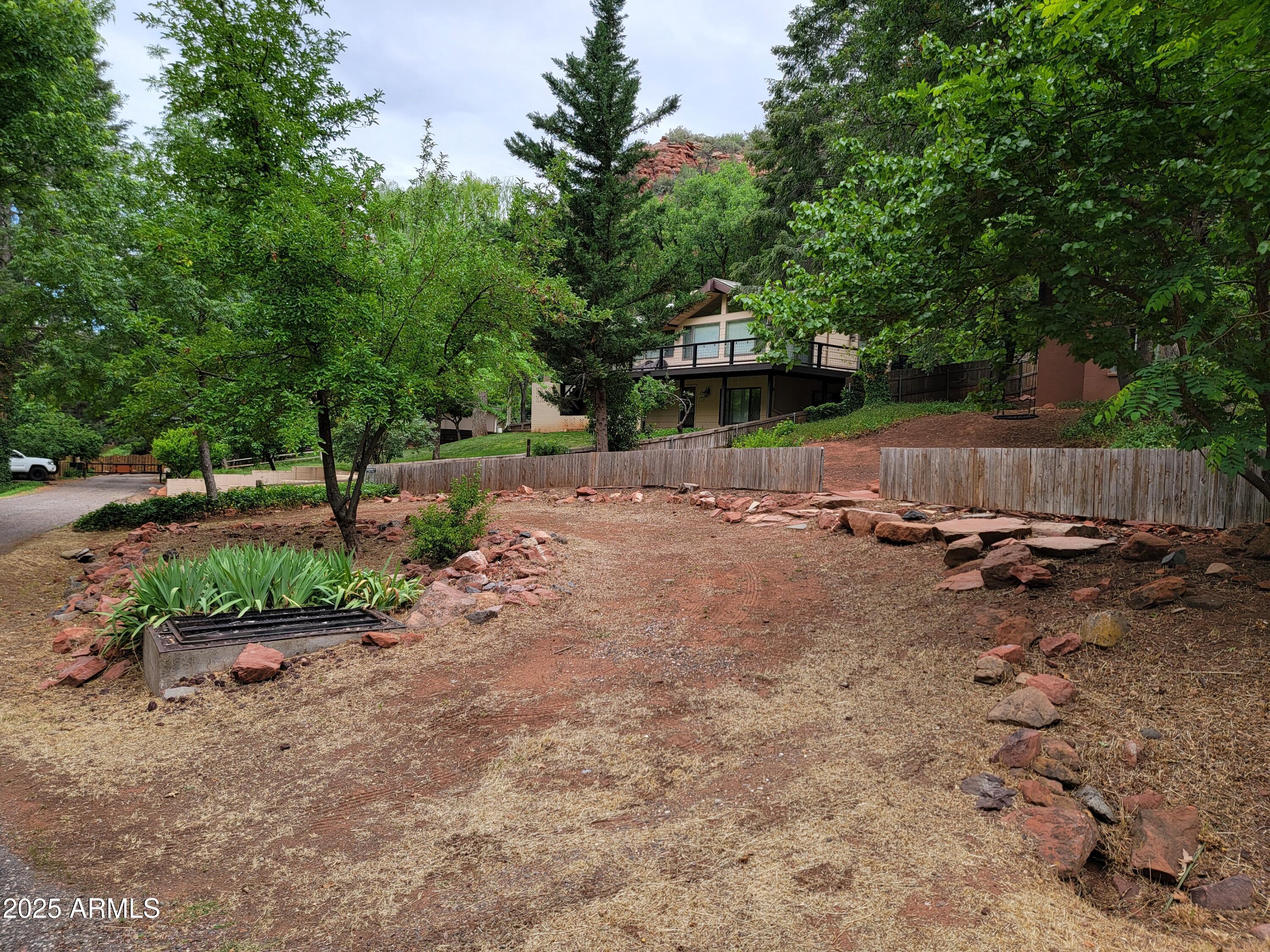 425 STAGGS LOOP Drive