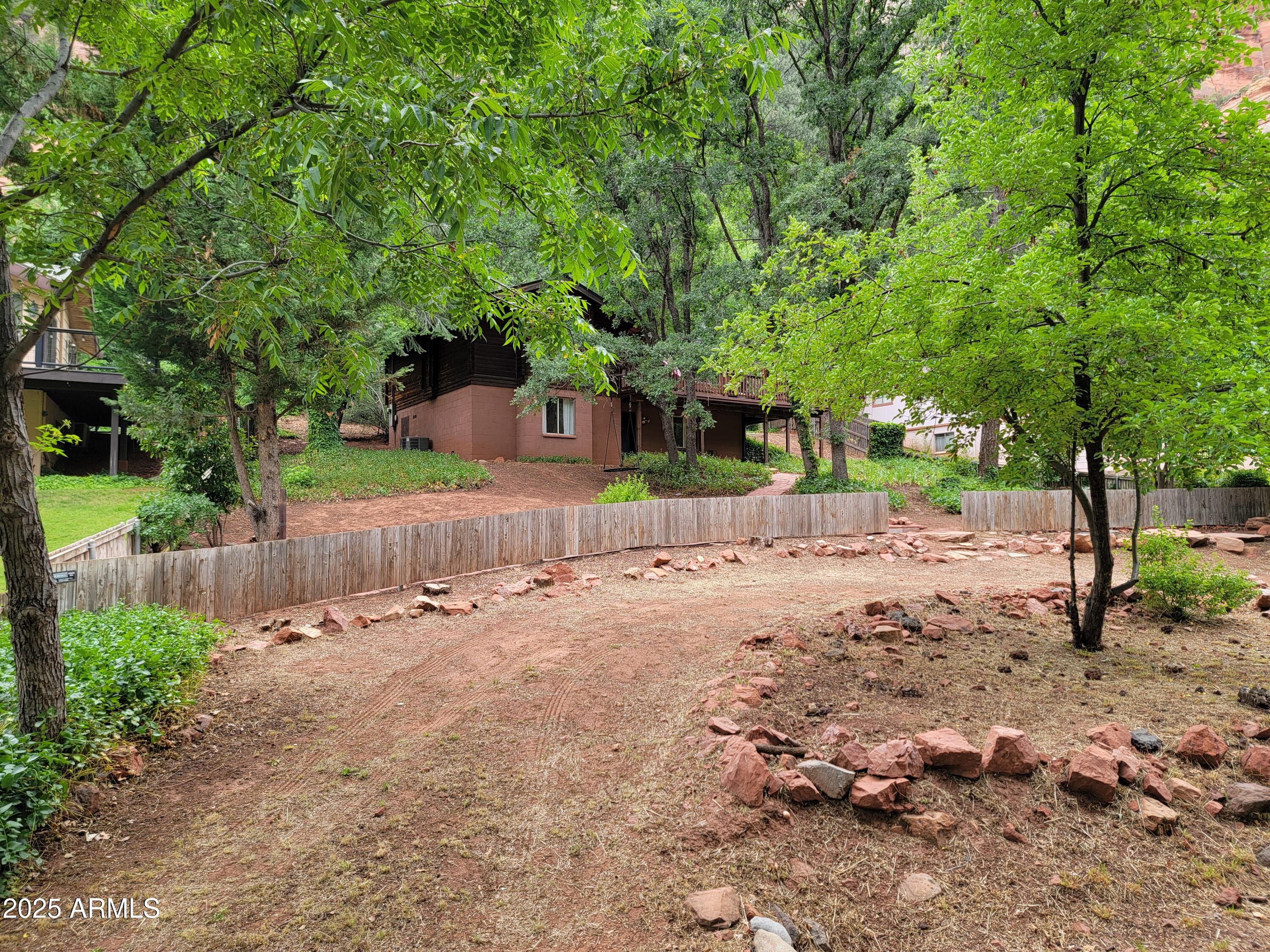 425 STAGGS LOOP Drive